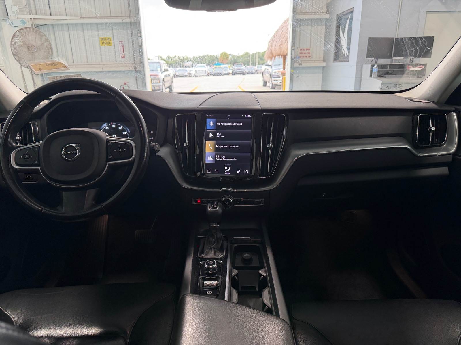 Thumbnail: 2019 Volvo XC60 - 2