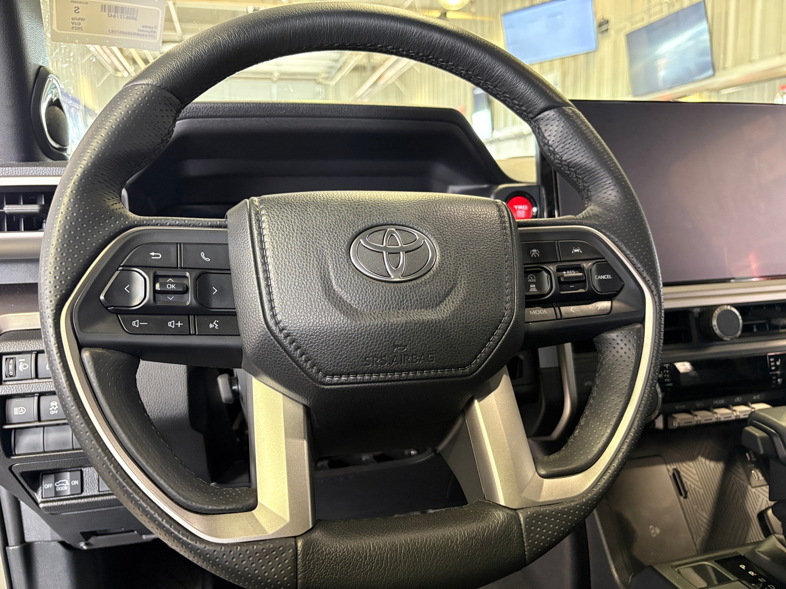 Thumbnail: 2025 Toyota 4Runner - 4