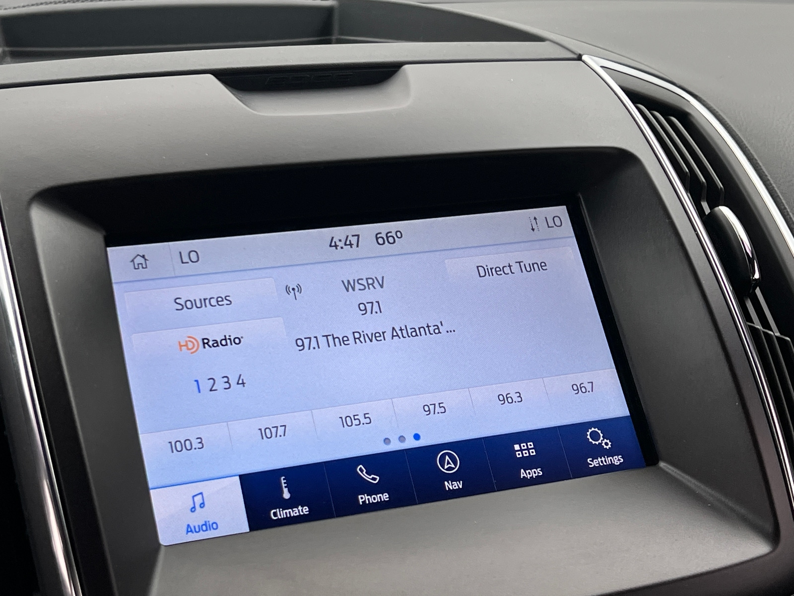 Thumbnail: 2020 Ford Edge - 3