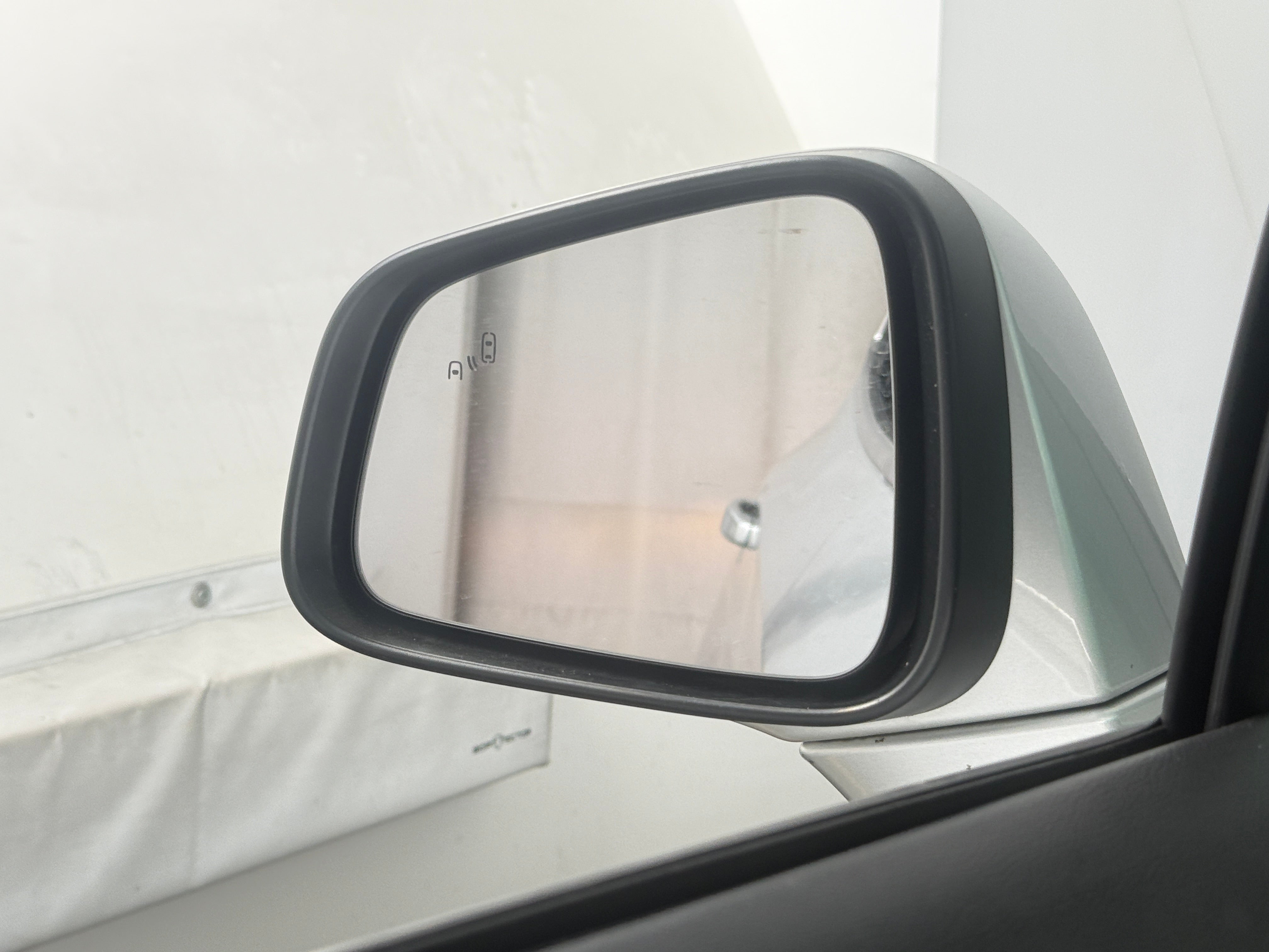 2018 Buick Encore Essence - Photo 13
