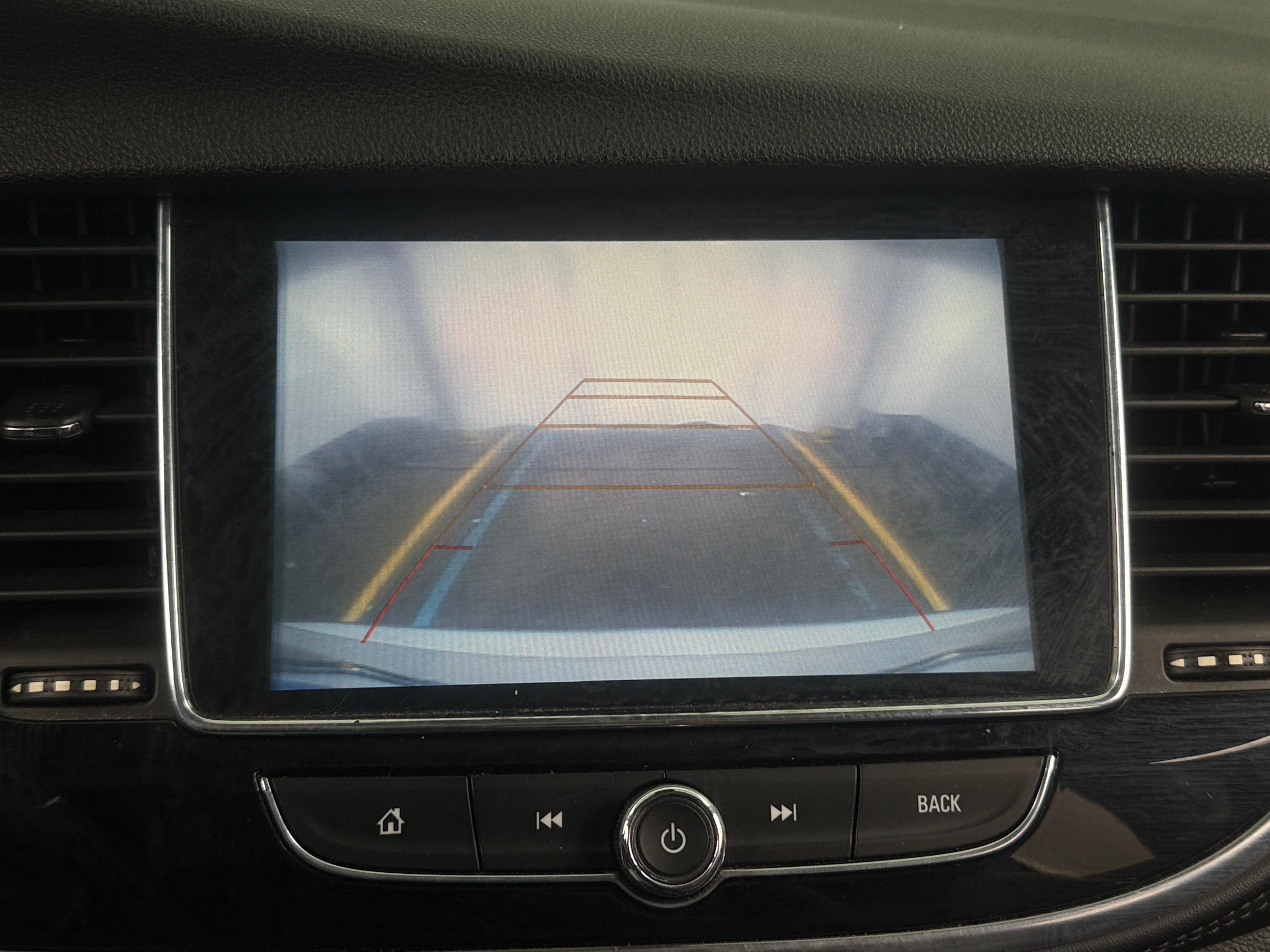 2018 Buick Encore Essence - Photo 16