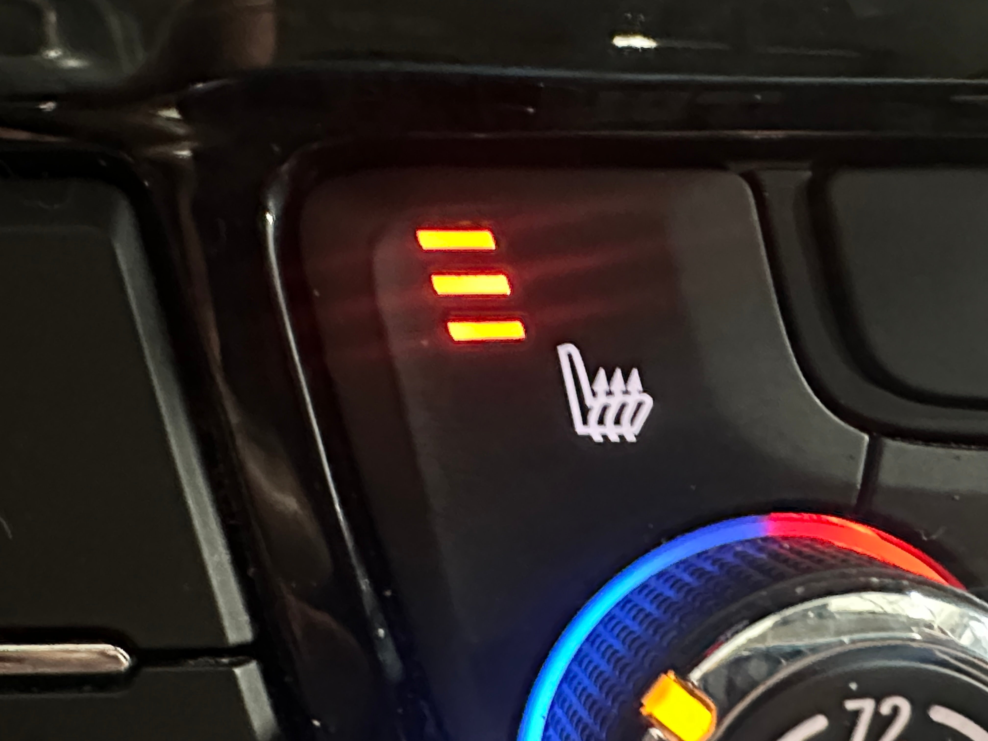 2018 Buick Encore Essence - Photo 17