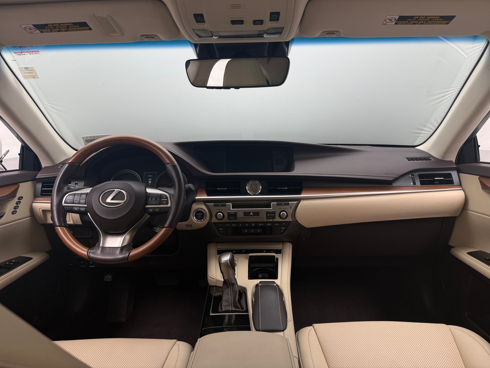 Thumbnail: 2018 Lexus ES - 2