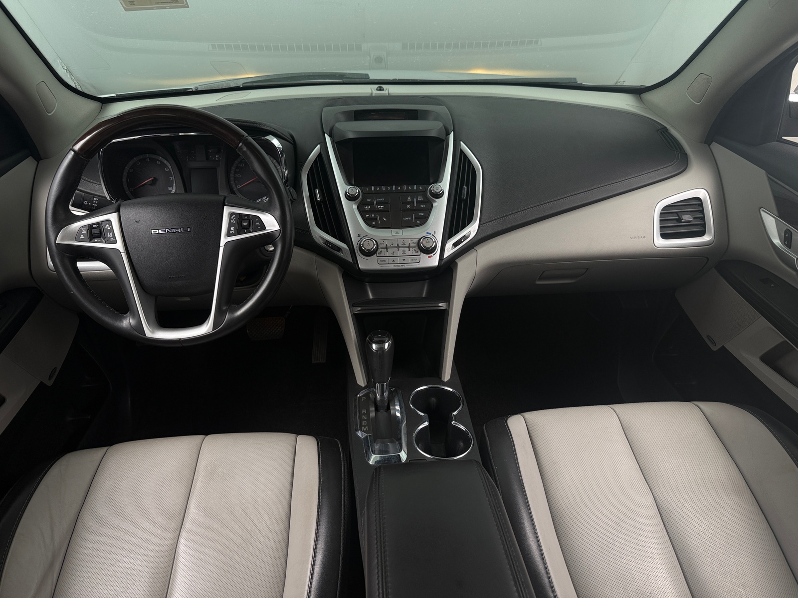 Thumbnail: 2017 GMC Terrain - 2