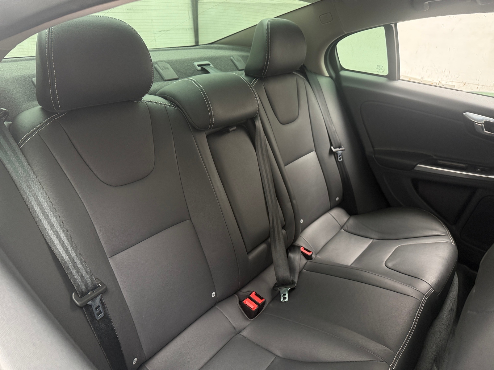 Thumbnail: 2018 Volvo S60 - 5
