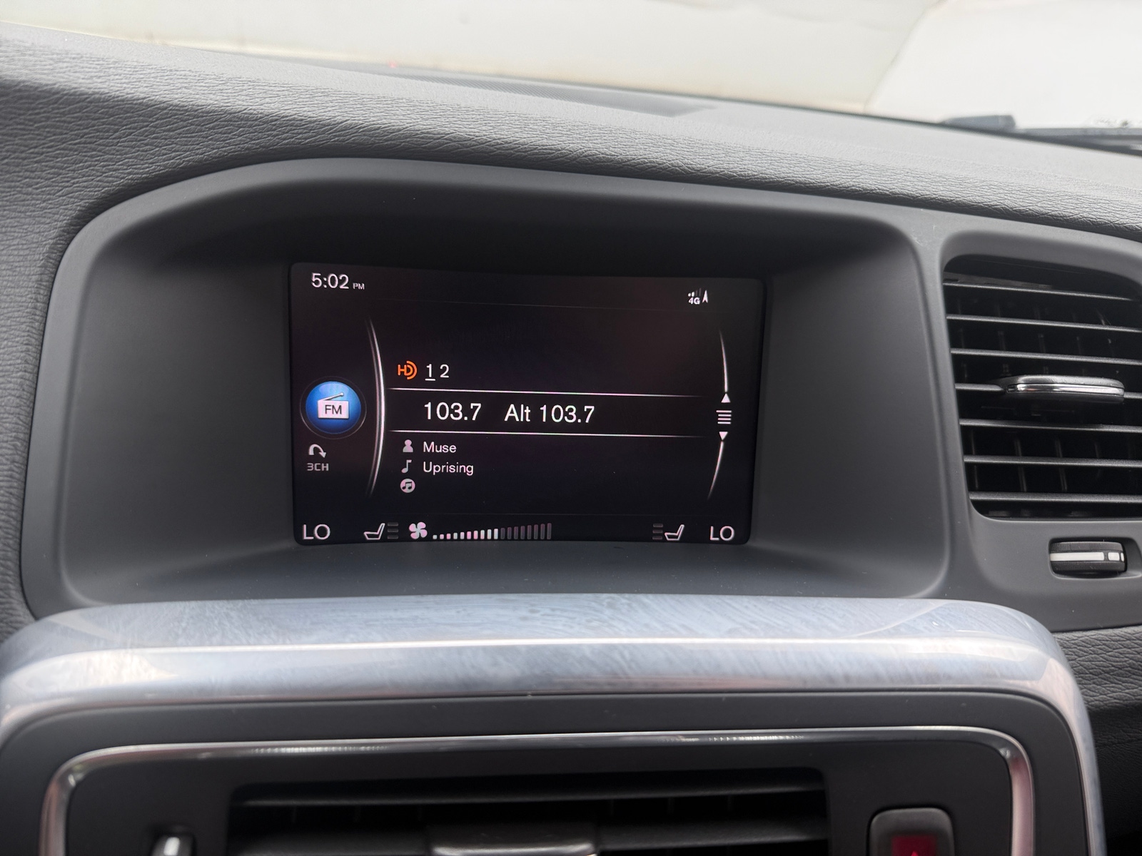 Thumbnail: 2018 Volvo S60 - 3