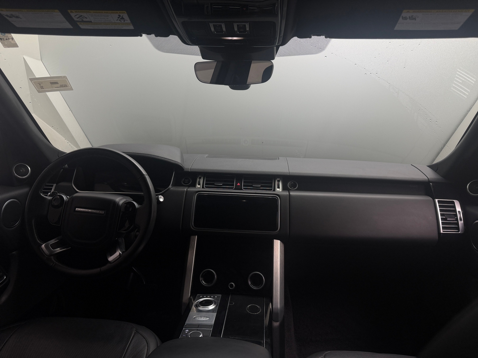 Thumbnail: 2018 Land Rover Range Rover - 2