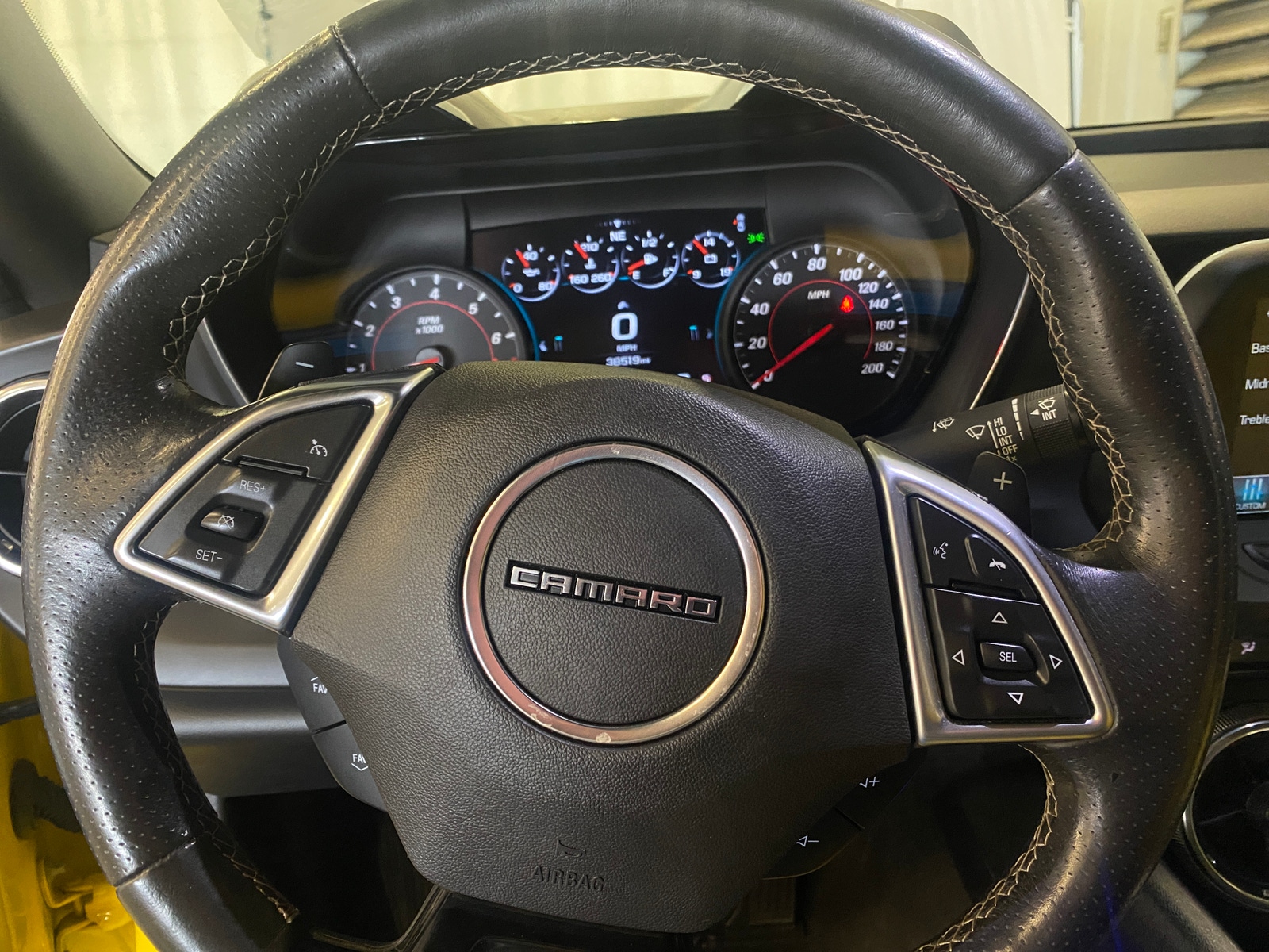 Thumbnail: 2017 Chevrolet Camaro - 5