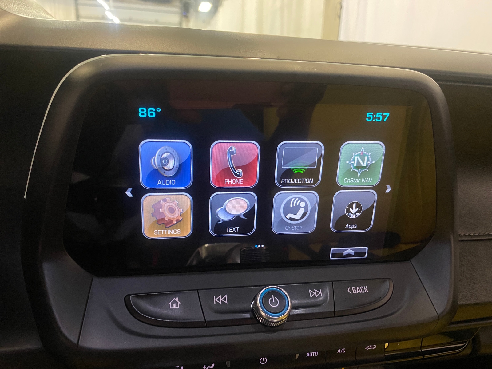Thumbnail: 2017 Chevrolet Camaro - 4