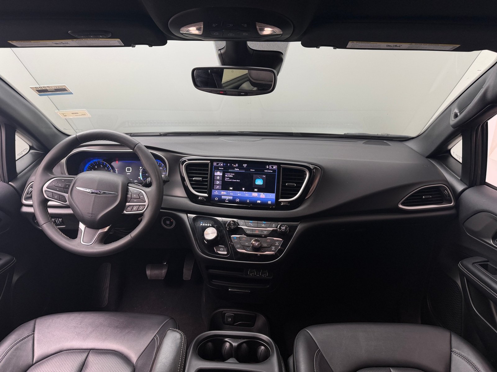 Thumbnail: 2025 Chrysler Pacifica - 2