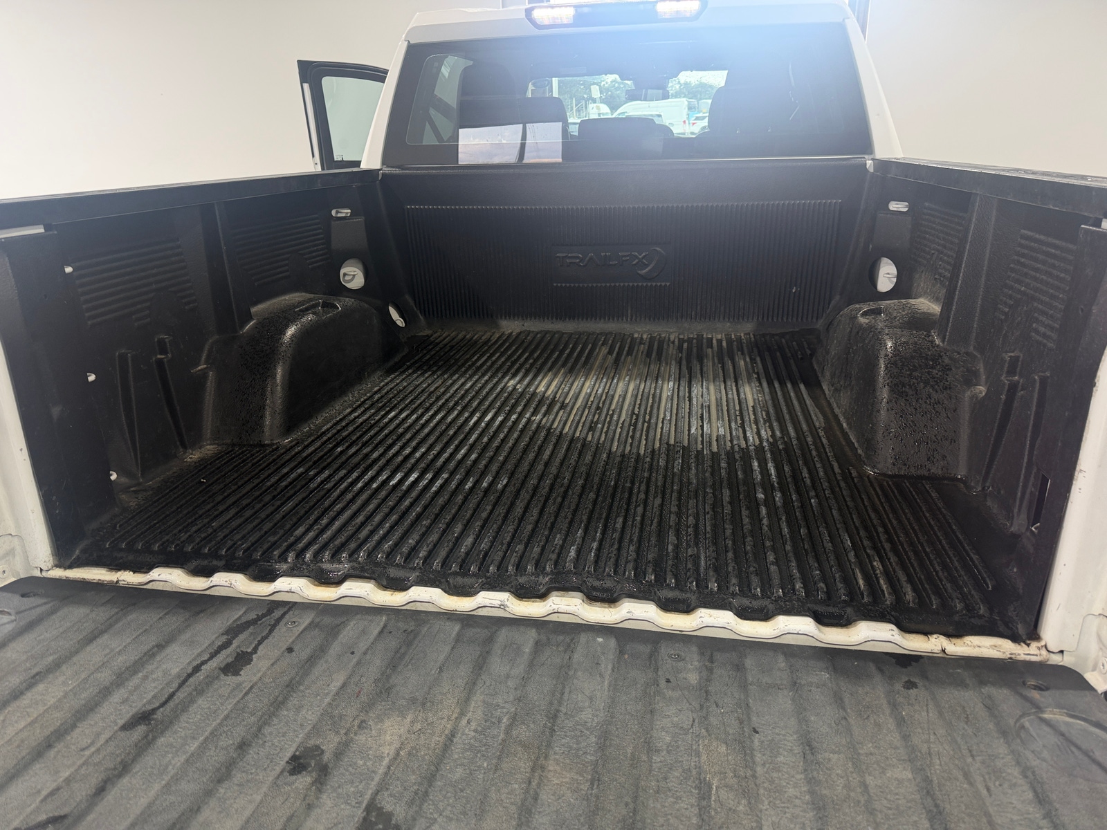 Thumbnail: 2022 Chevrolet Silverado 1500 - 7