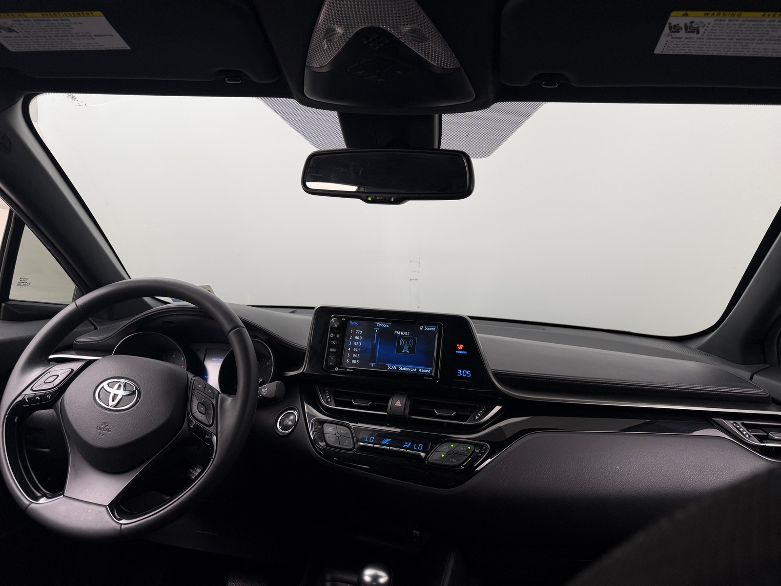 Thumbnail: 2018 Toyota C-HR - 3