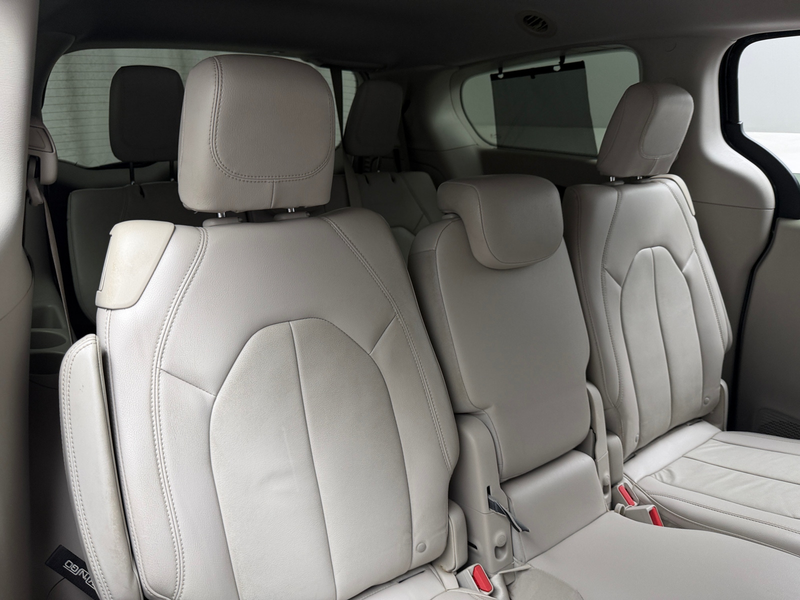 Thumbnail: 2017 Chrysler Pacifica - 5