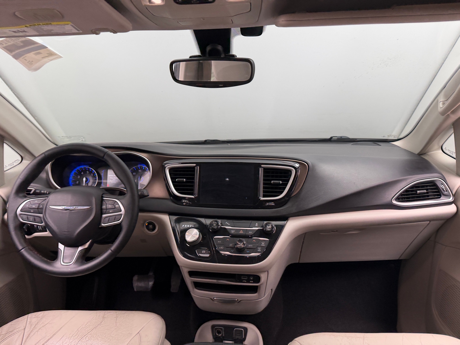 Thumbnail: 2017 Chrysler Pacifica - 2