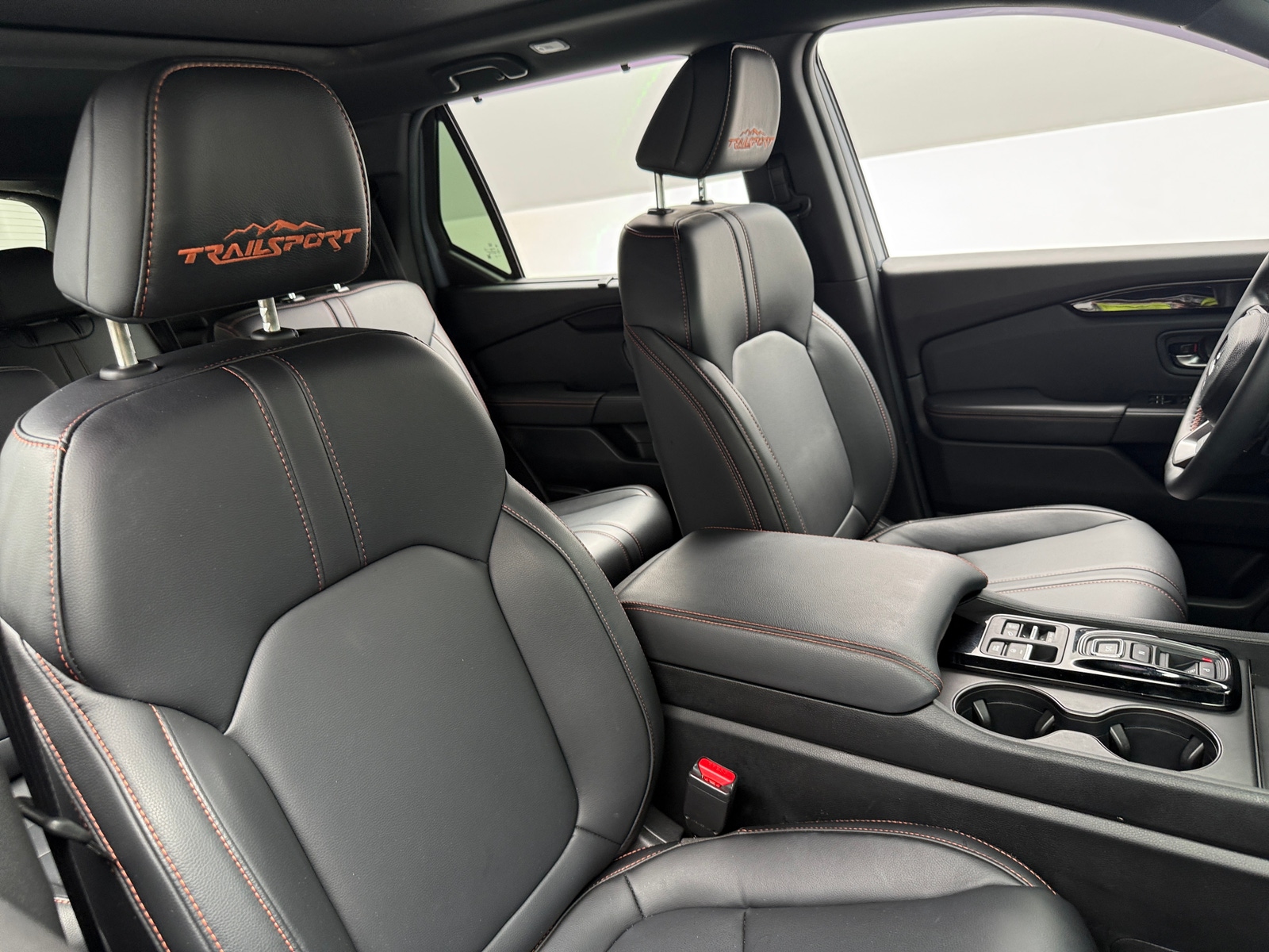 Thumbnail: 2025 Honda Pilot - 2