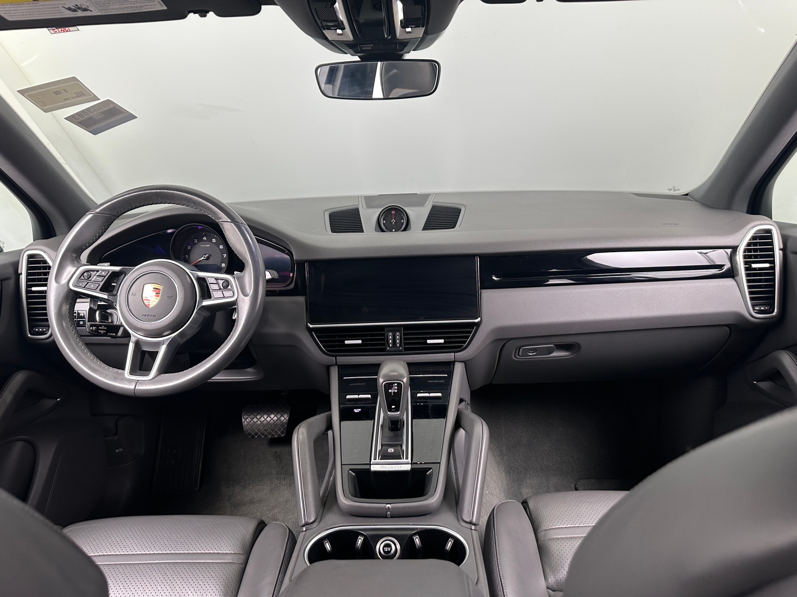 Thumbnail: 2019 Porsche Cayenne - 3