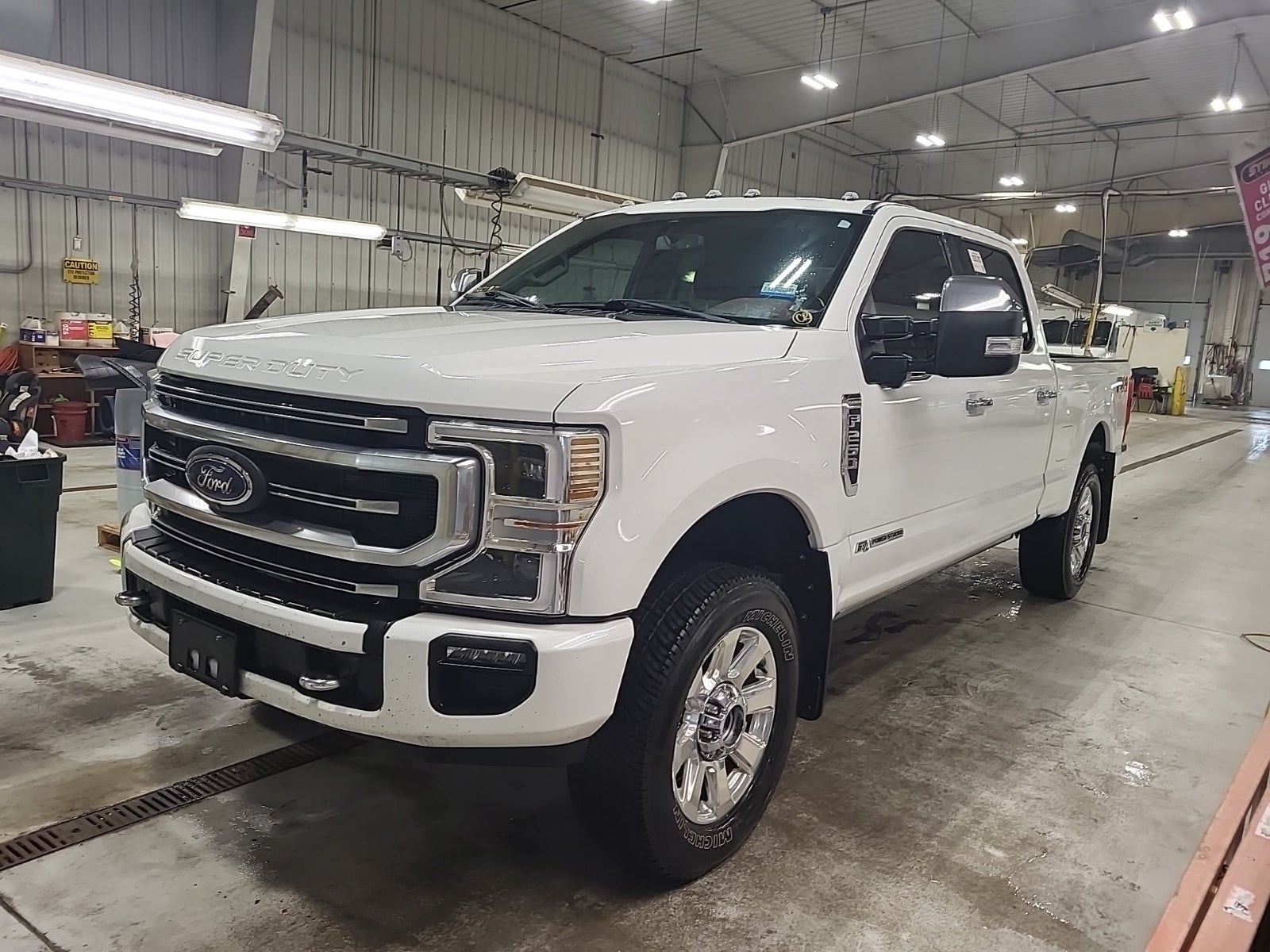 2022 Ford F-250 Platinum 4WD Crew Cab 6.75' Box