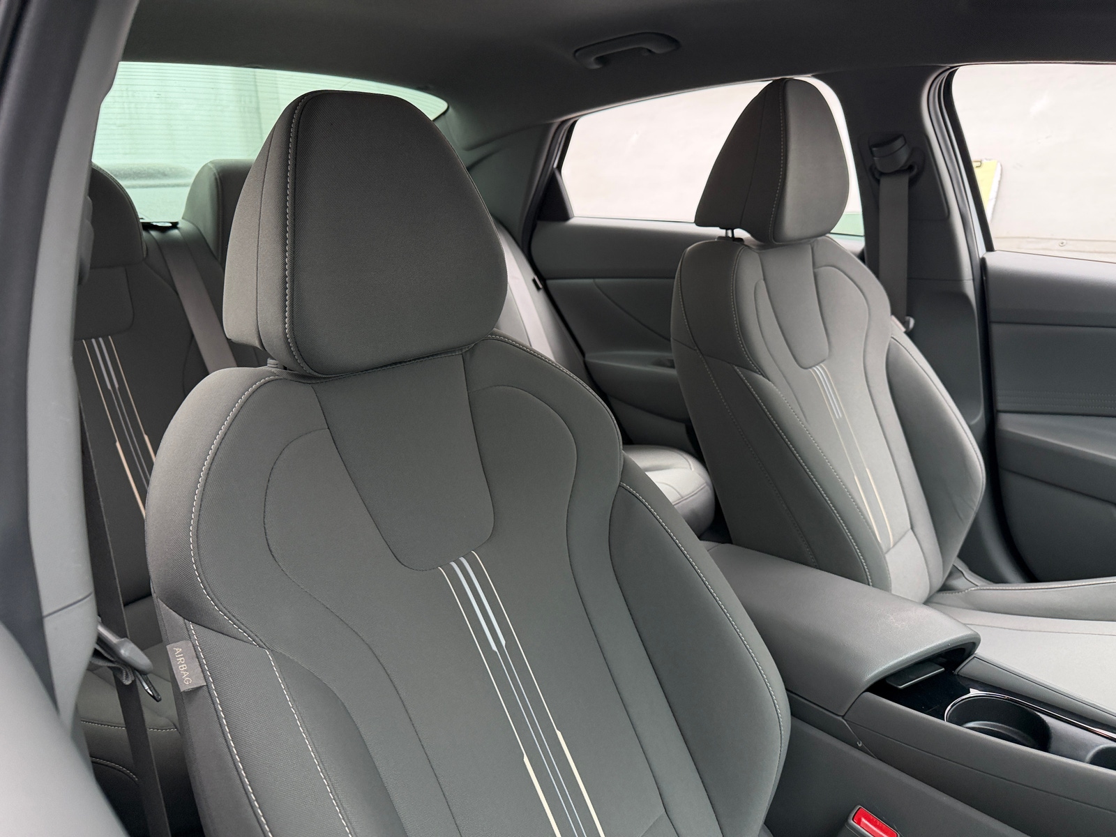 Thumbnail: 2024 Hyundai Elantra - 2
