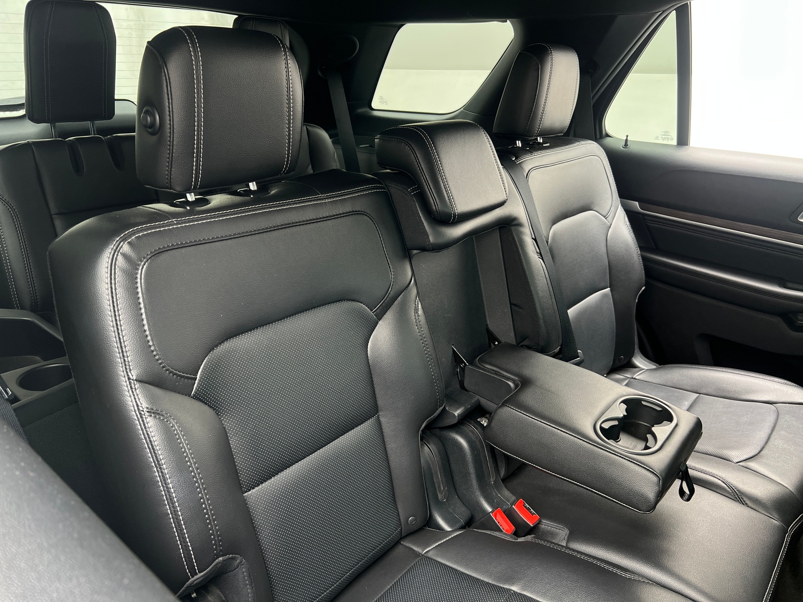 Thumbnail: 2018 Ford Explorer - 5