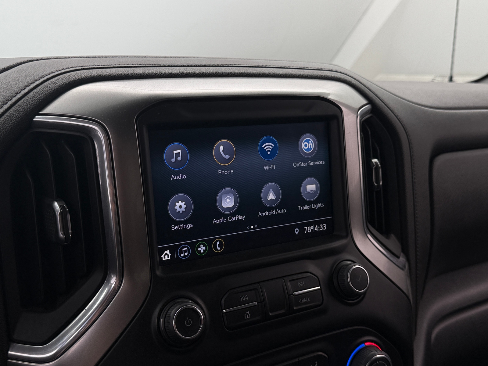 Thumbnail: 2021 Chevrolet Silverado 1500 - 4