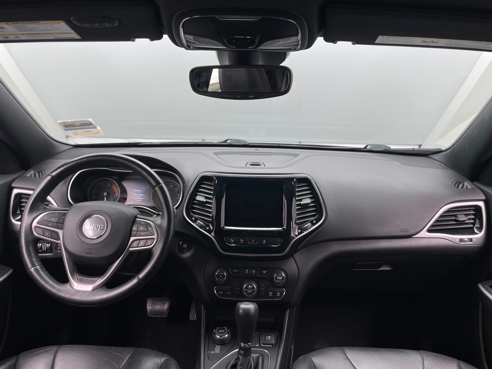 Thumbnail: 2019 Jeep Cherokee - 2