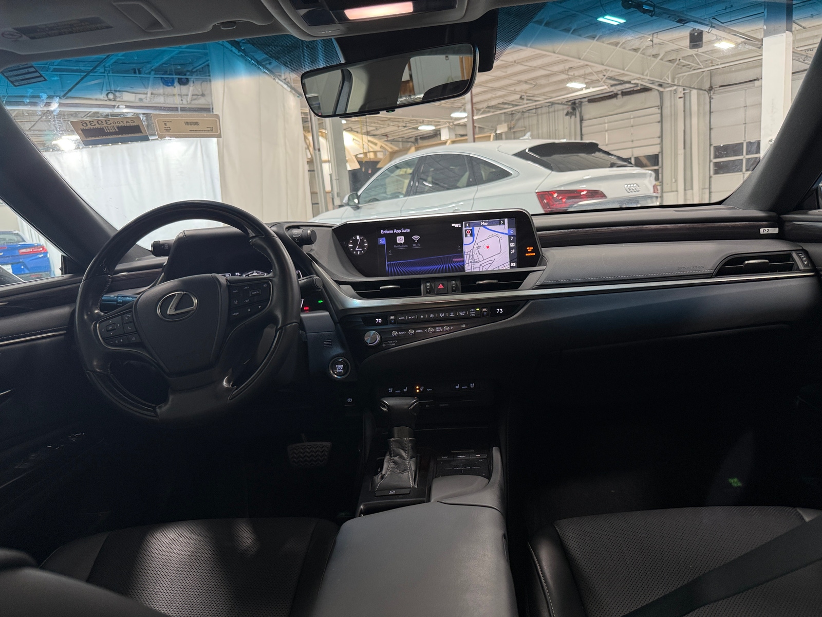 Thumbnail: 2021 Lexus ES - 3
