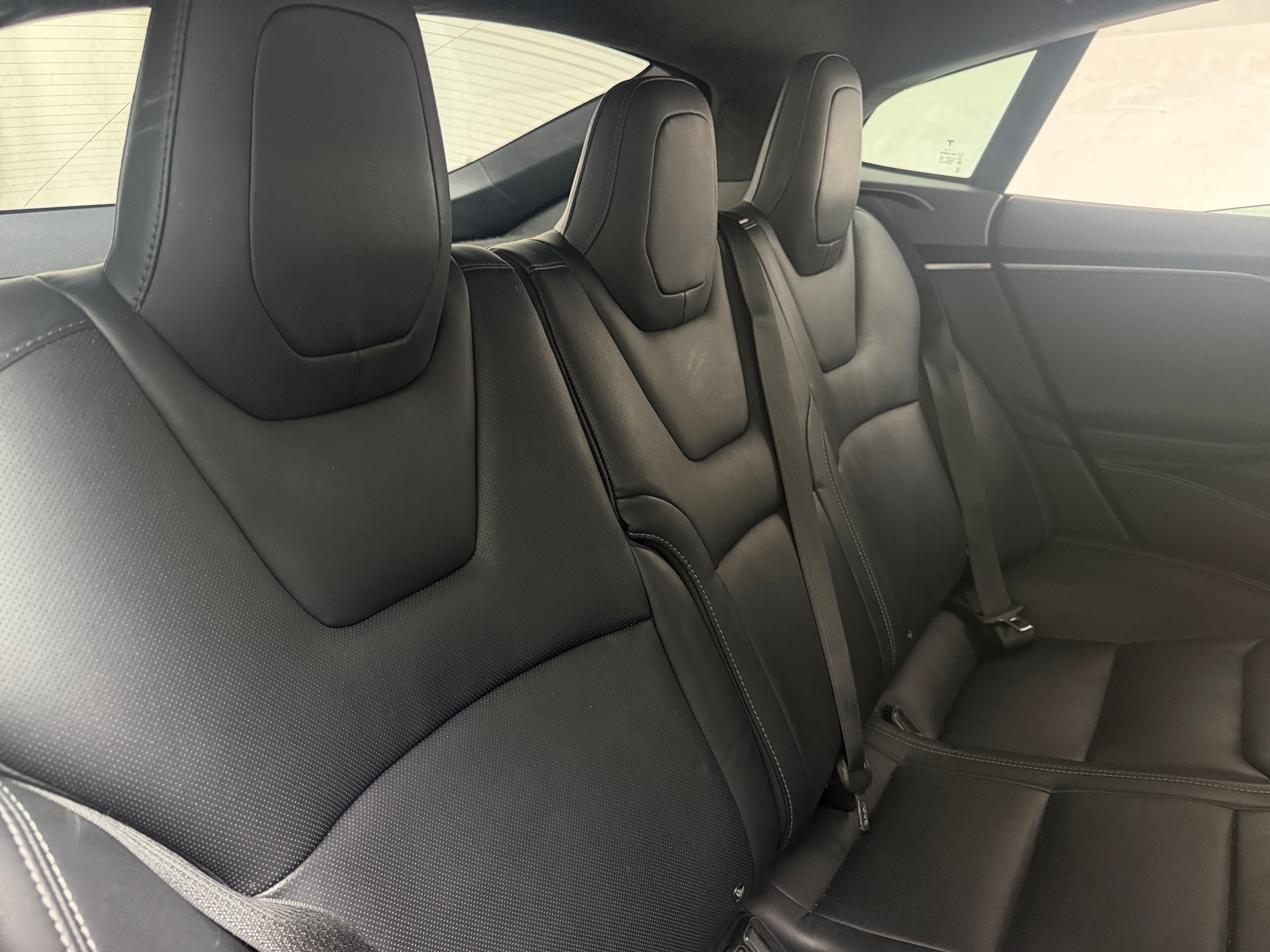 Used 2018 Tesla Model S P100D with VIN 5YJSA1E4XJF283744 for sale in Pewaukee, WI