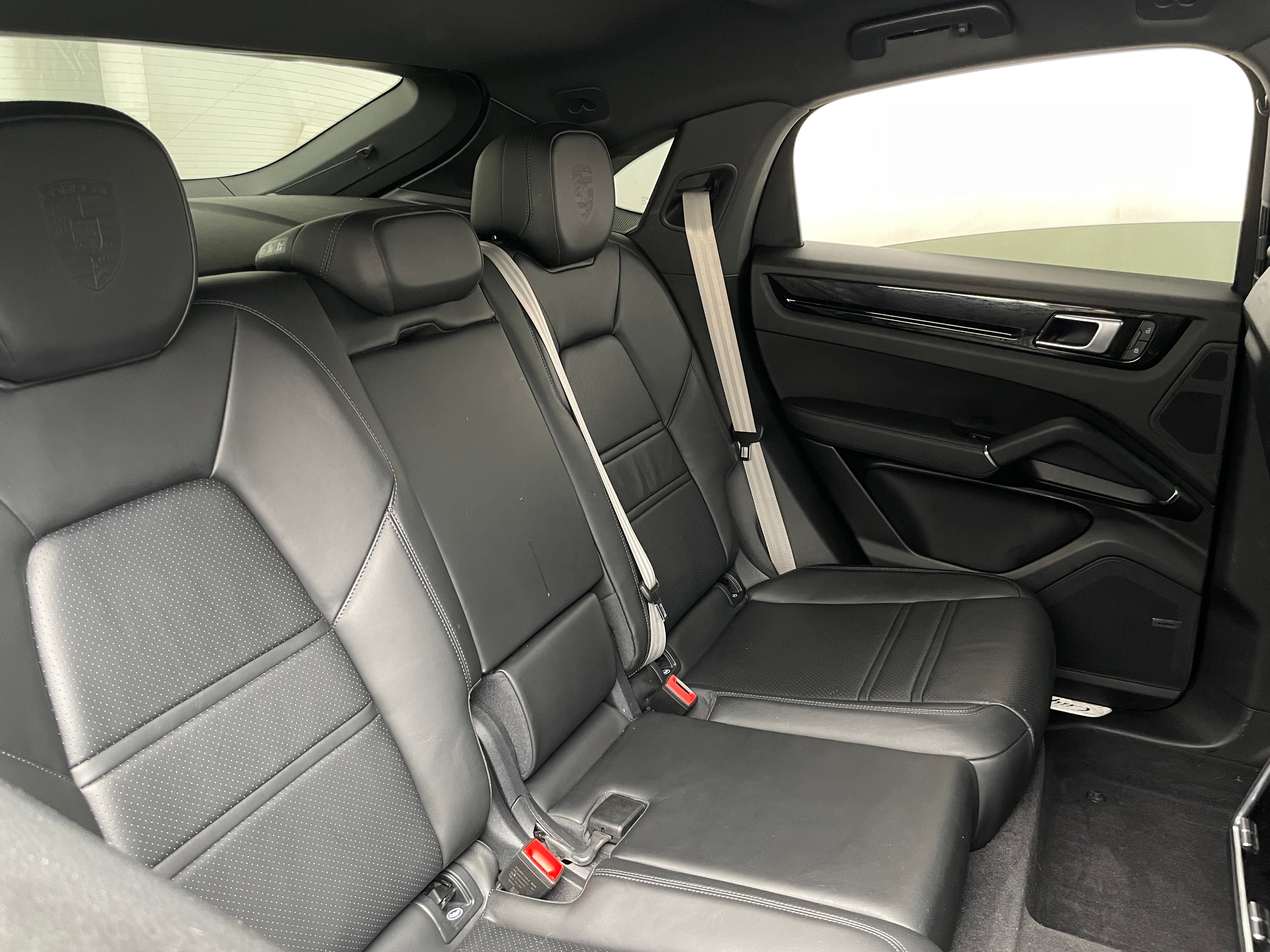 2022 Porsche Cayenne Coupe