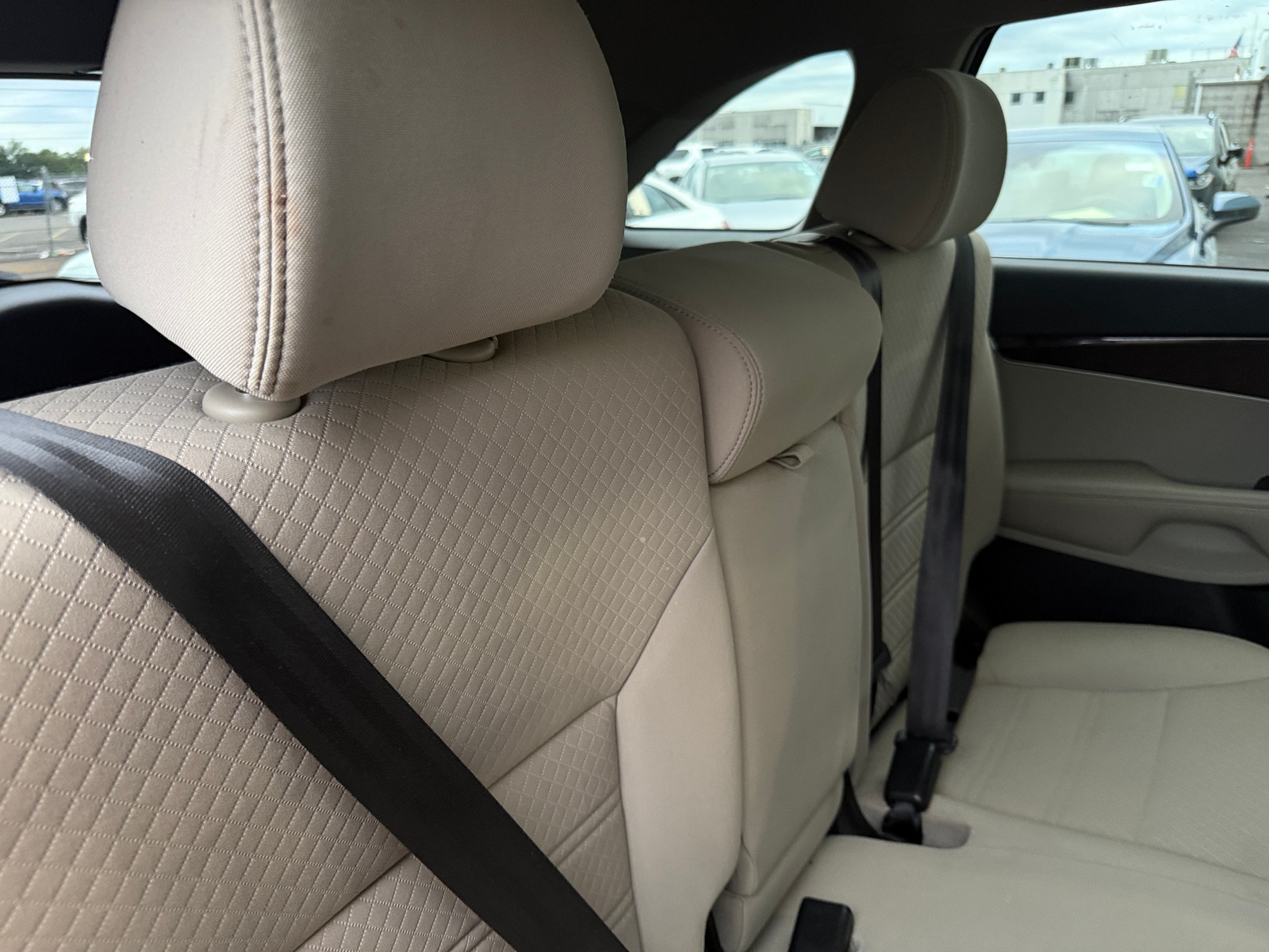 Thumbnail: 2018 Kia Sorento - 6