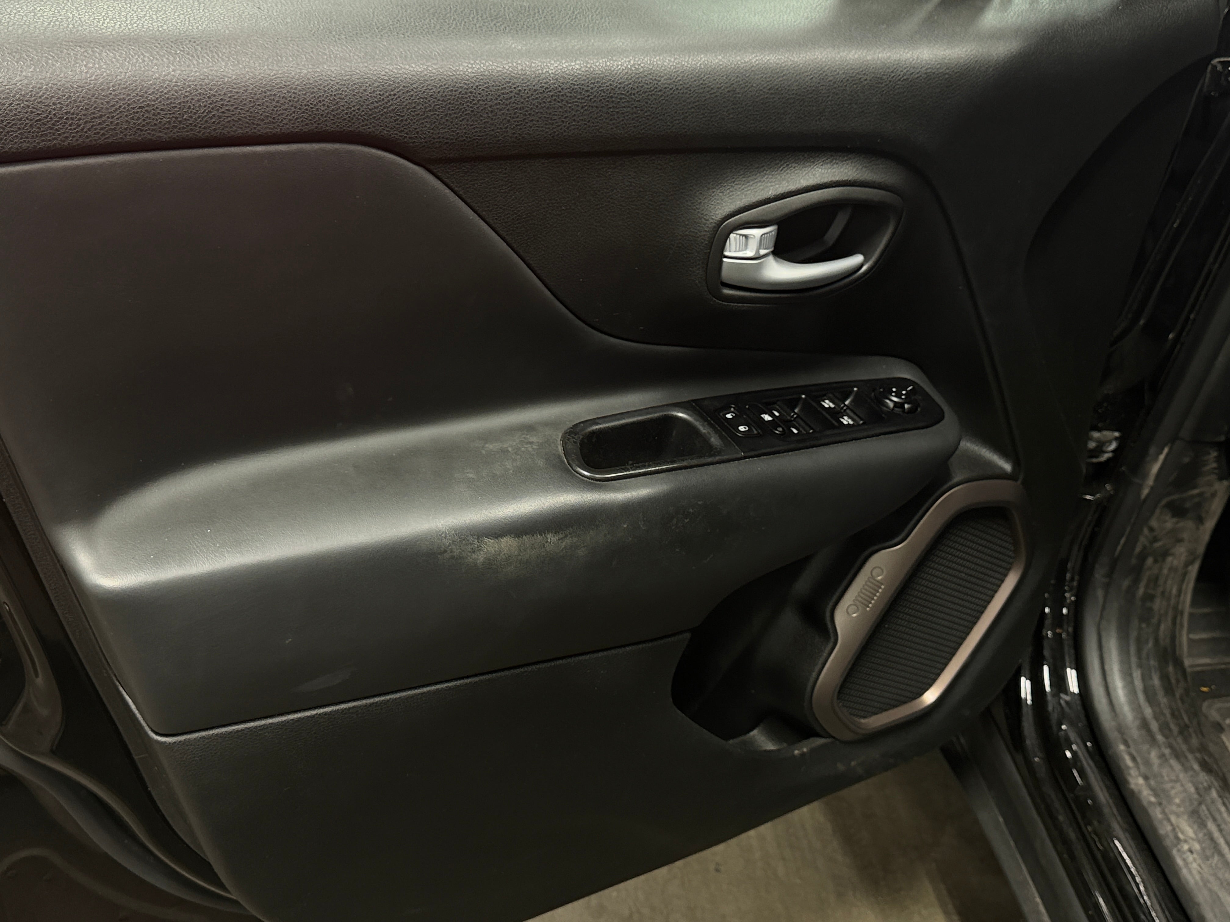 2023 Jeep Renegade Upland