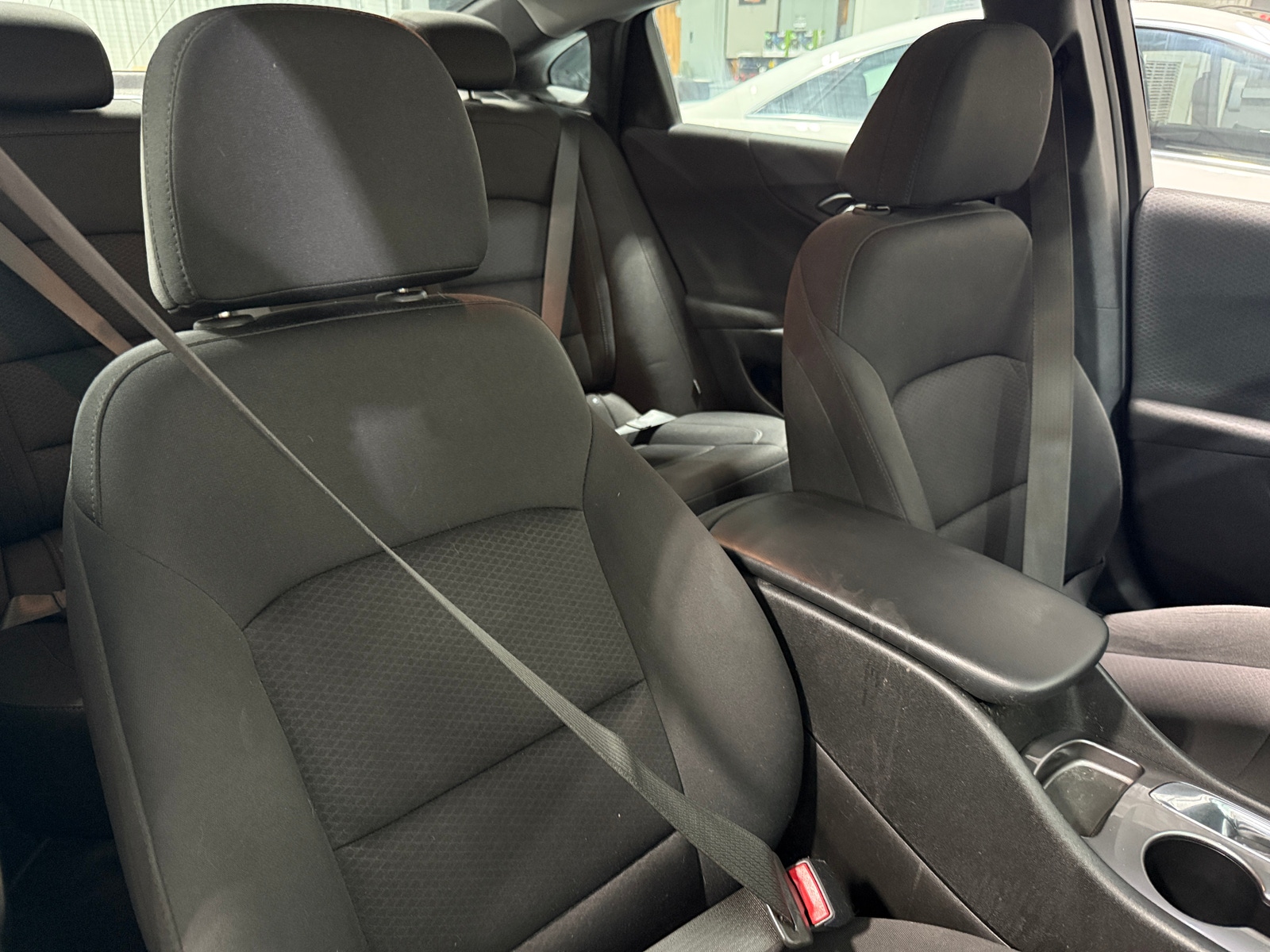 Thumbnail: 2019 Chevrolet Malibu - 2