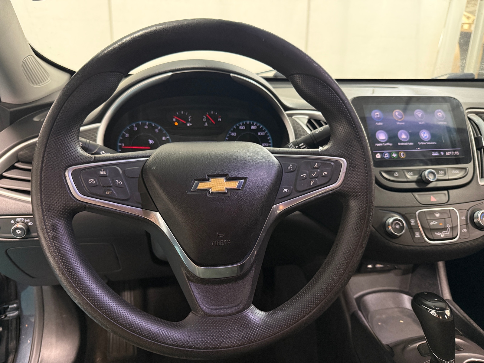 Thumbnail: 2019 Chevrolet Malibu - 5