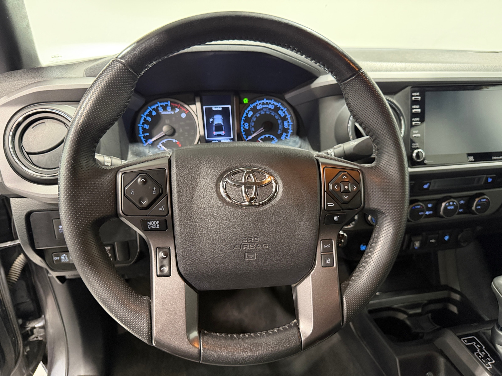 Thumbnail: 2022 Toyota Tacoma - 5