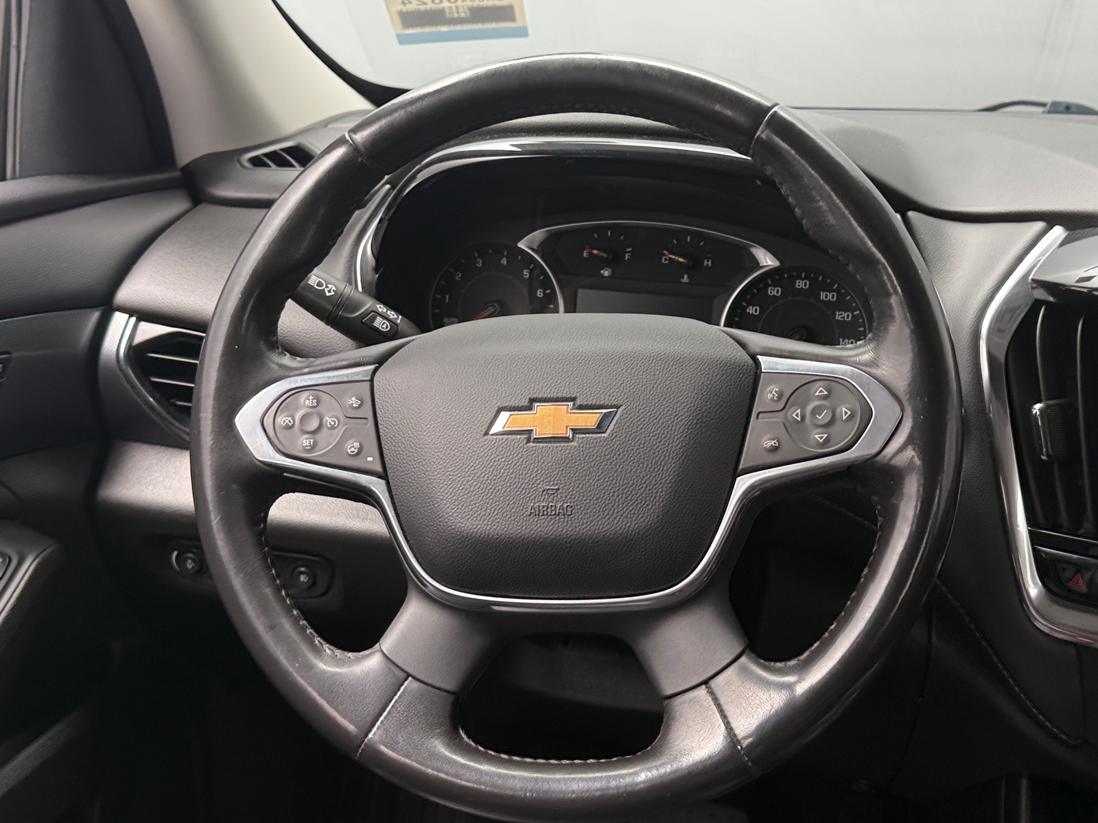 Thumbnail: 2021 Chevrolet Traverse - 4