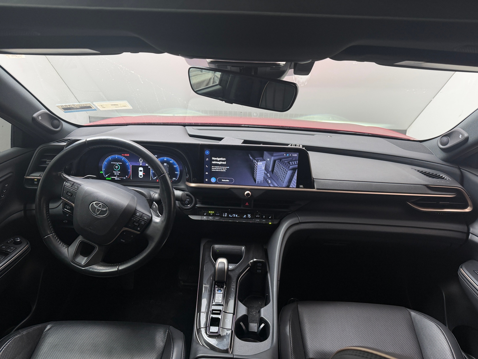 Thumbnail: 2023 Toyota Crown - 2