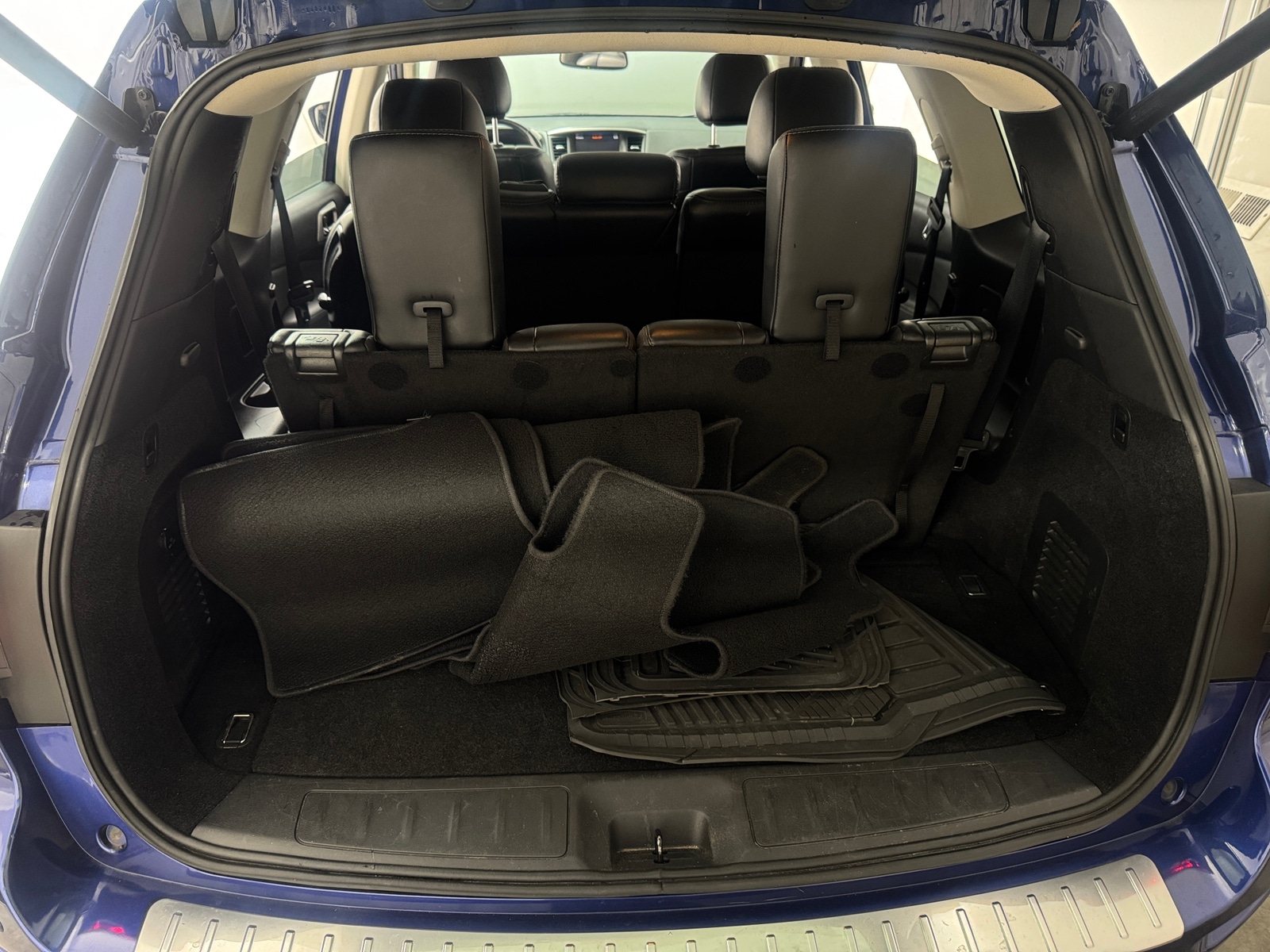 Thumbnail: 2019 Nissan Pathfinder - 6