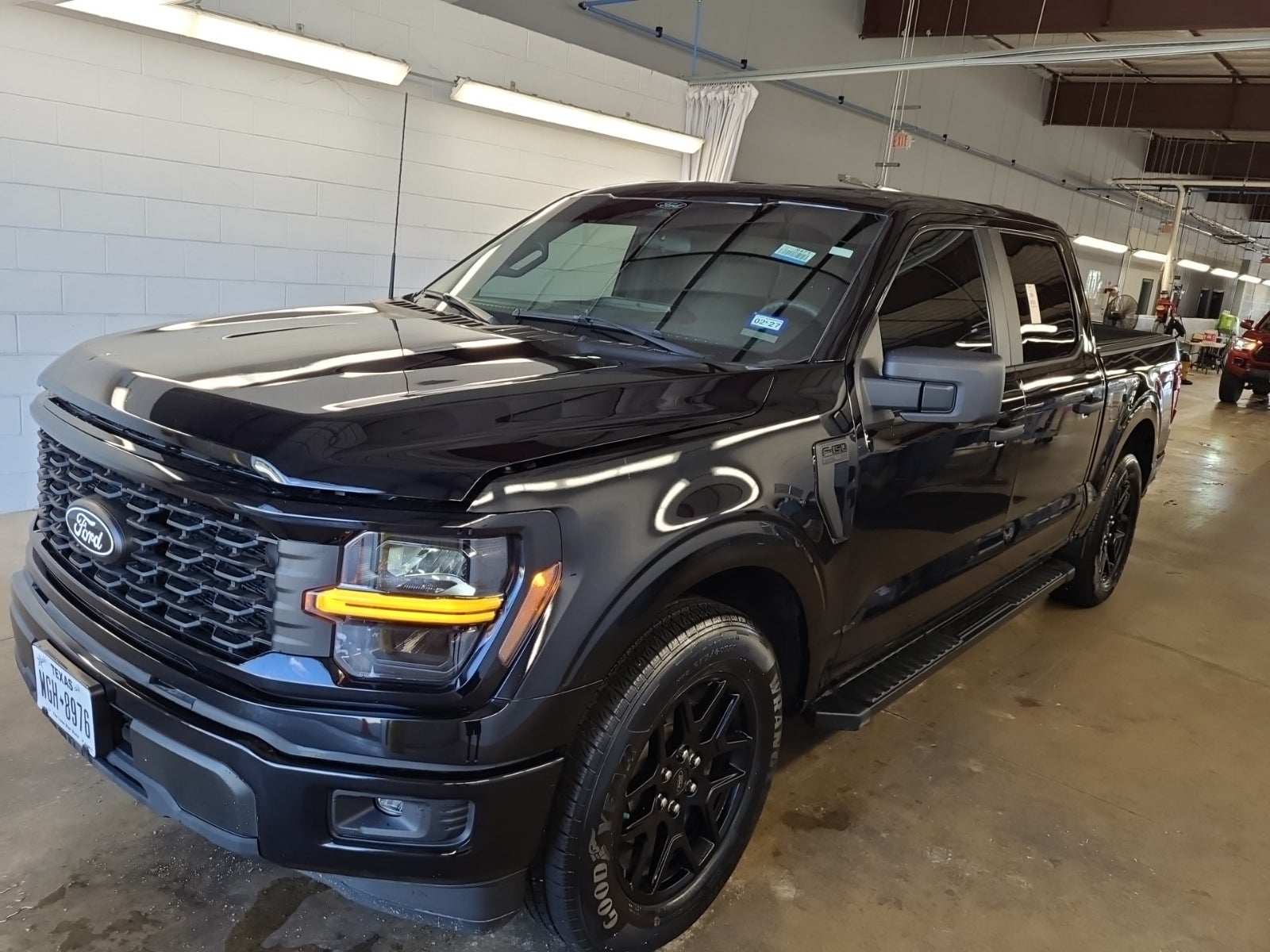 2024 Ford F-150 STX 2WD Supercrew 5.5' Box
