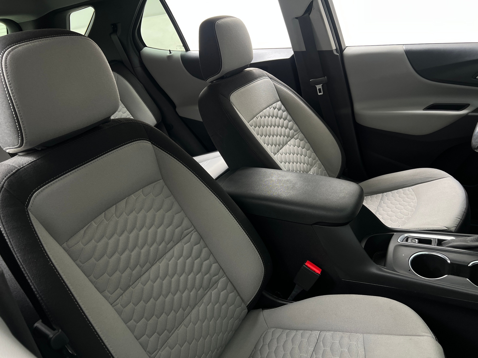 Thumbnail: 2021 Chevrolet Equinox - 2
