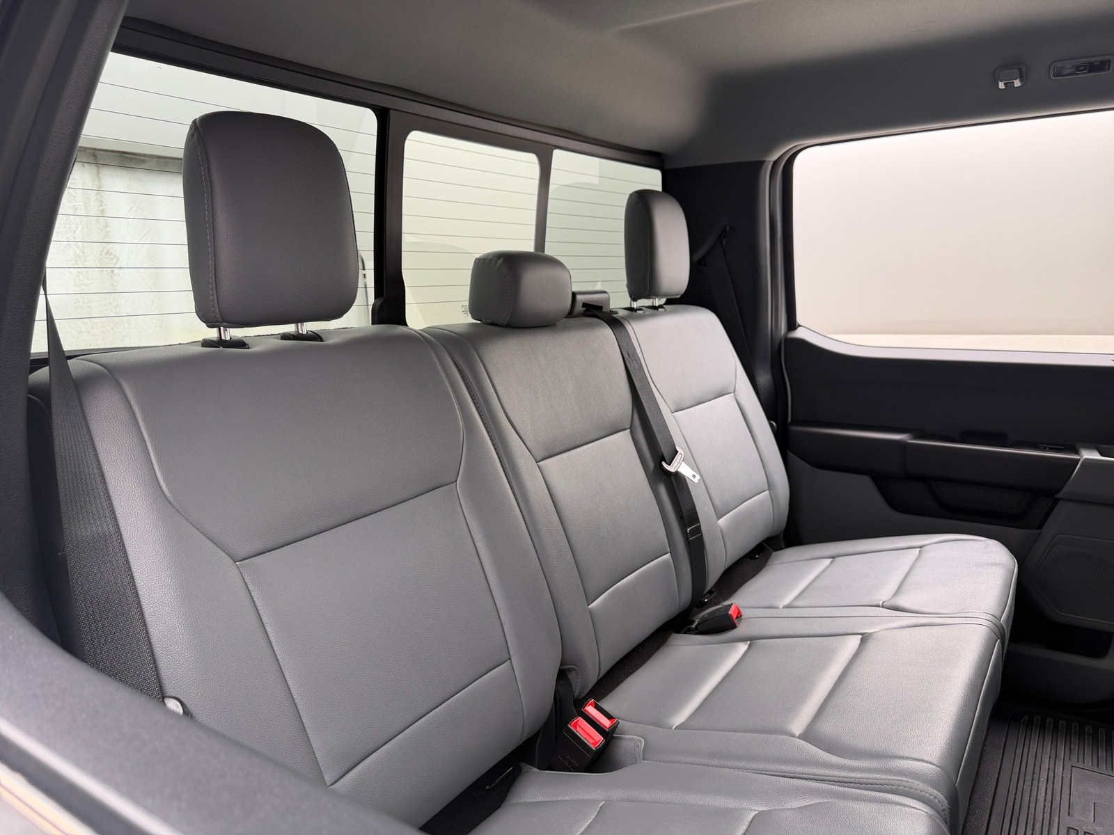 Thumbnail: 2025 Ford Econoline - 5