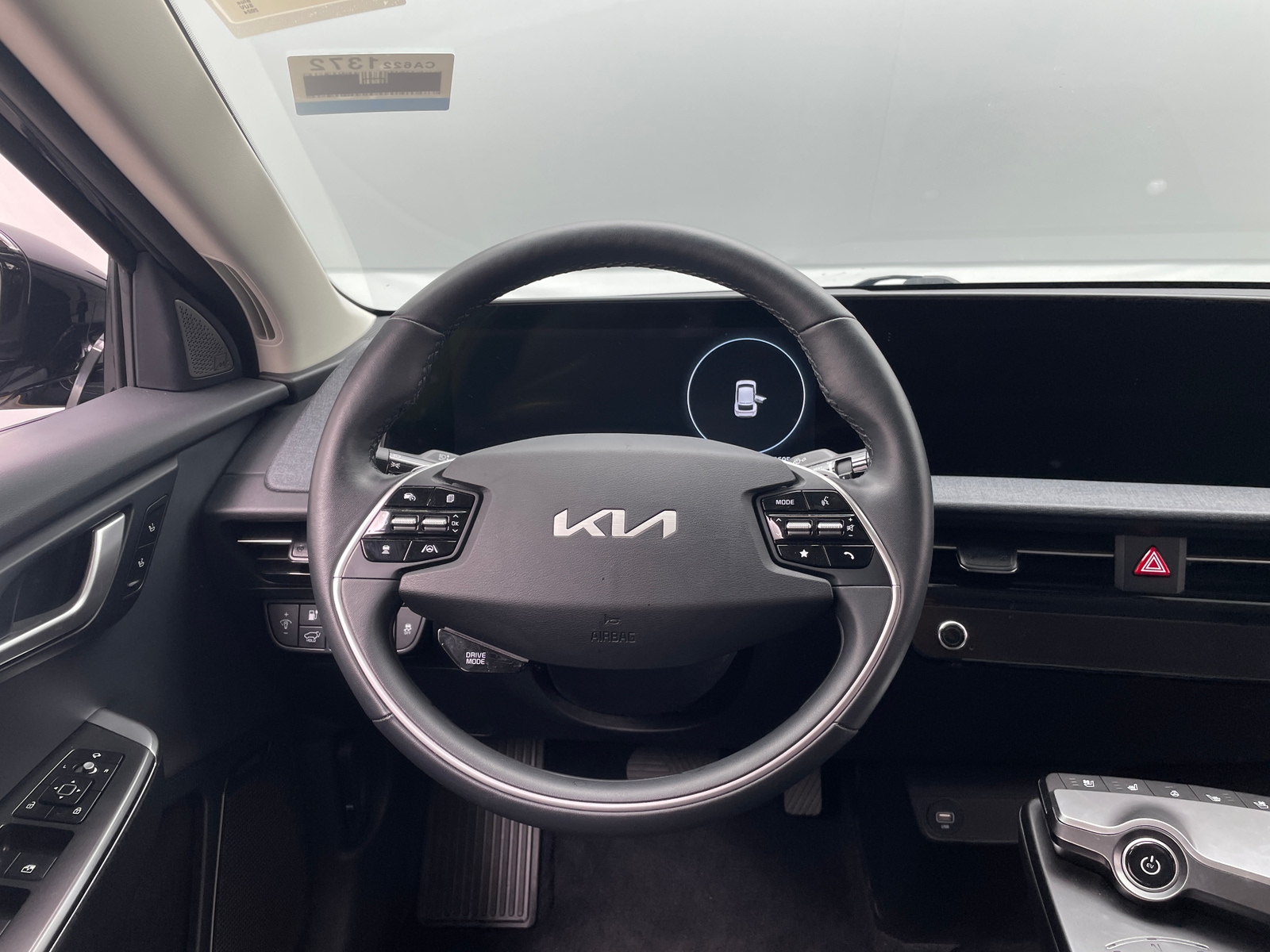 Thumbnail: 2024 Kia EV6 - 4