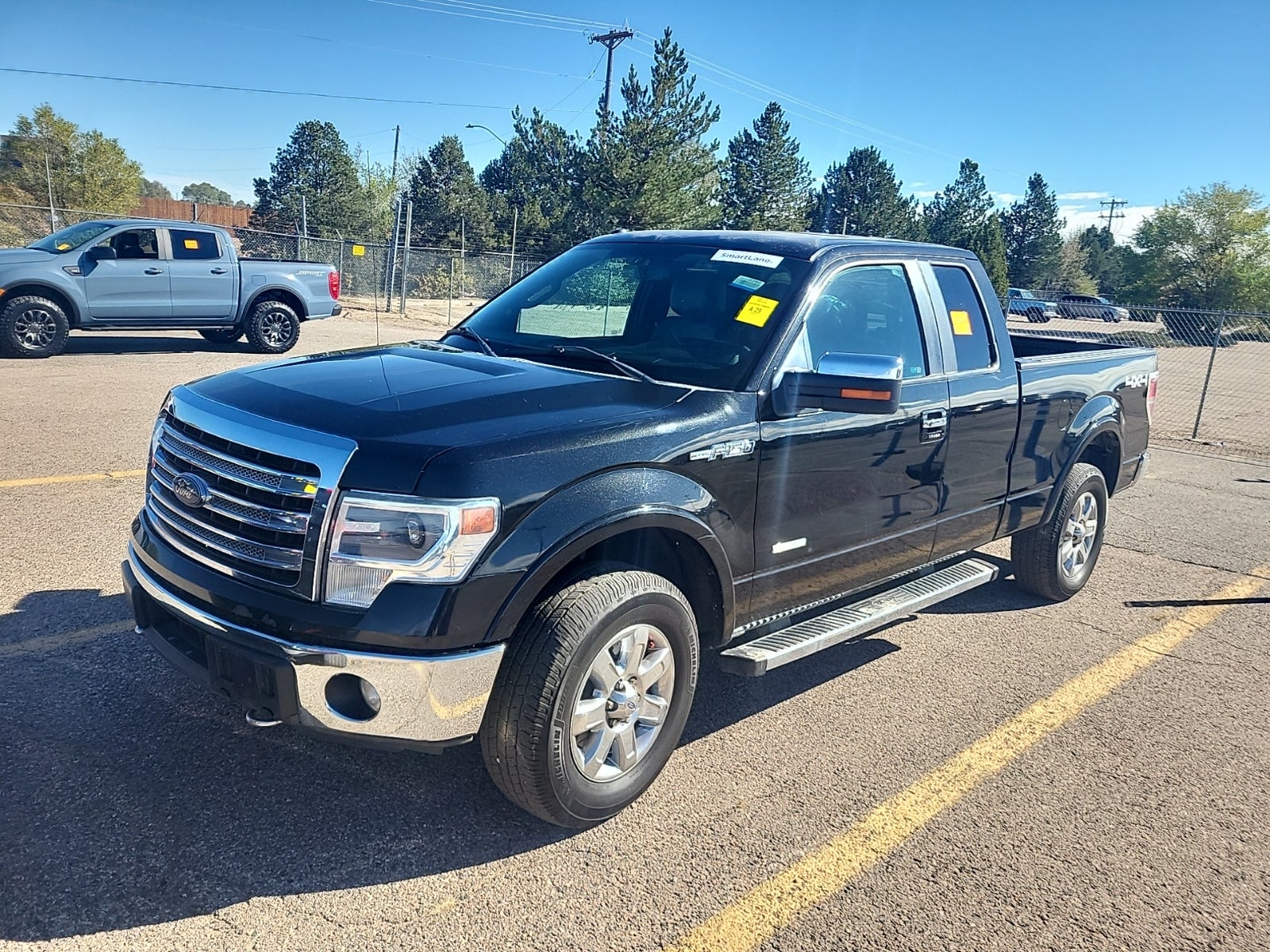 2013 Ford F-150 4WD Supercab 145" Lariat