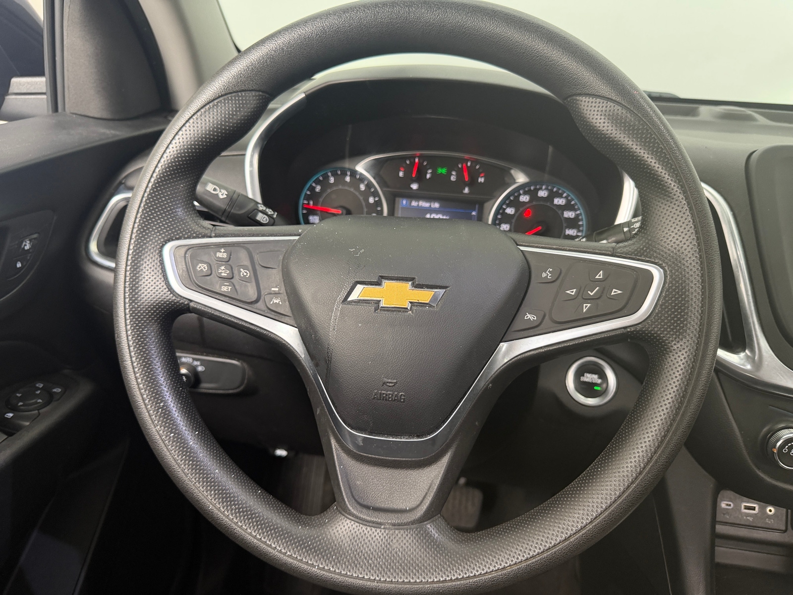 Thumbnail: 2022 Chevrolet Equinox - 5