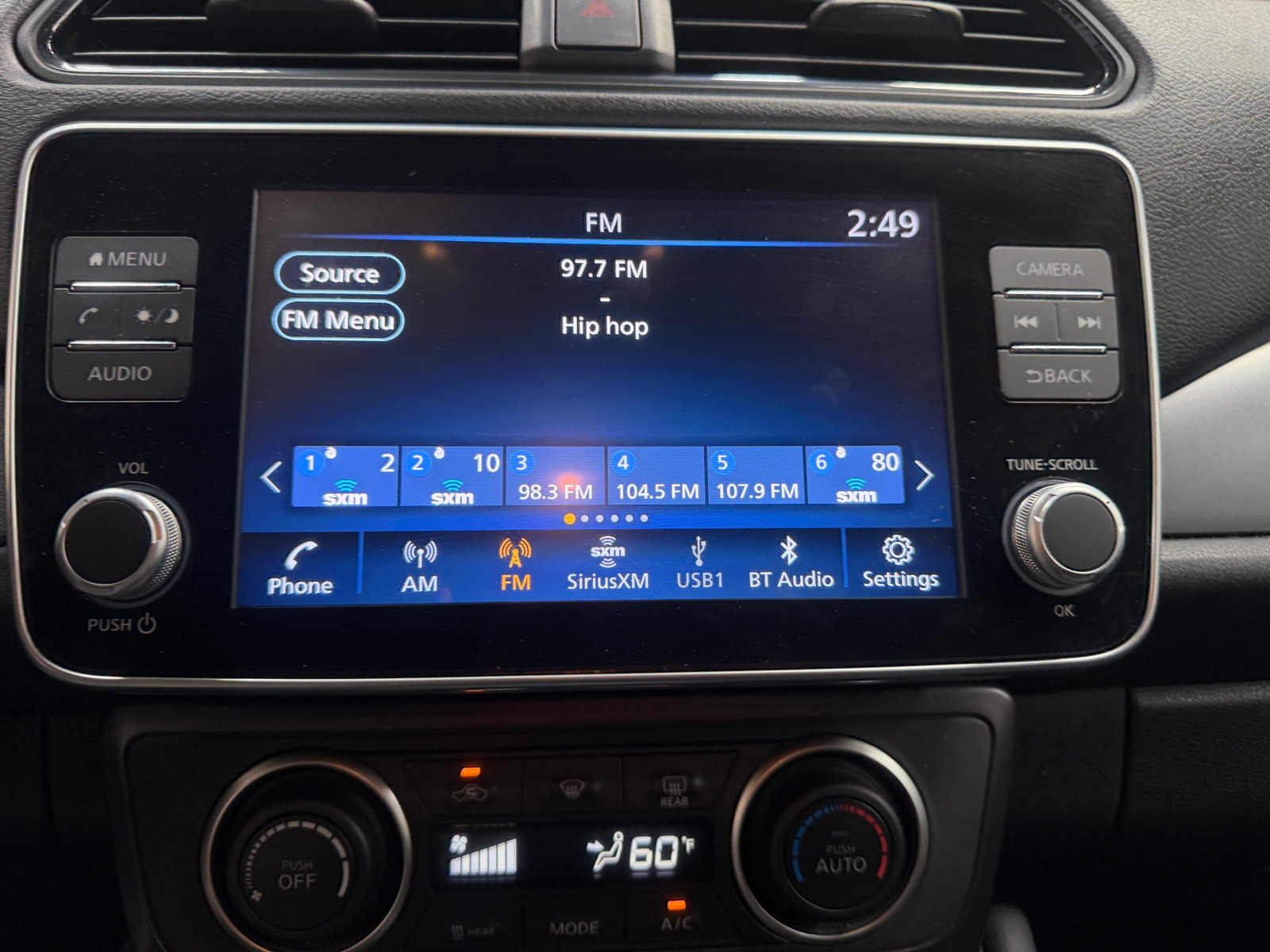 Thumbnail: 2023 Nissan Leaf - 4