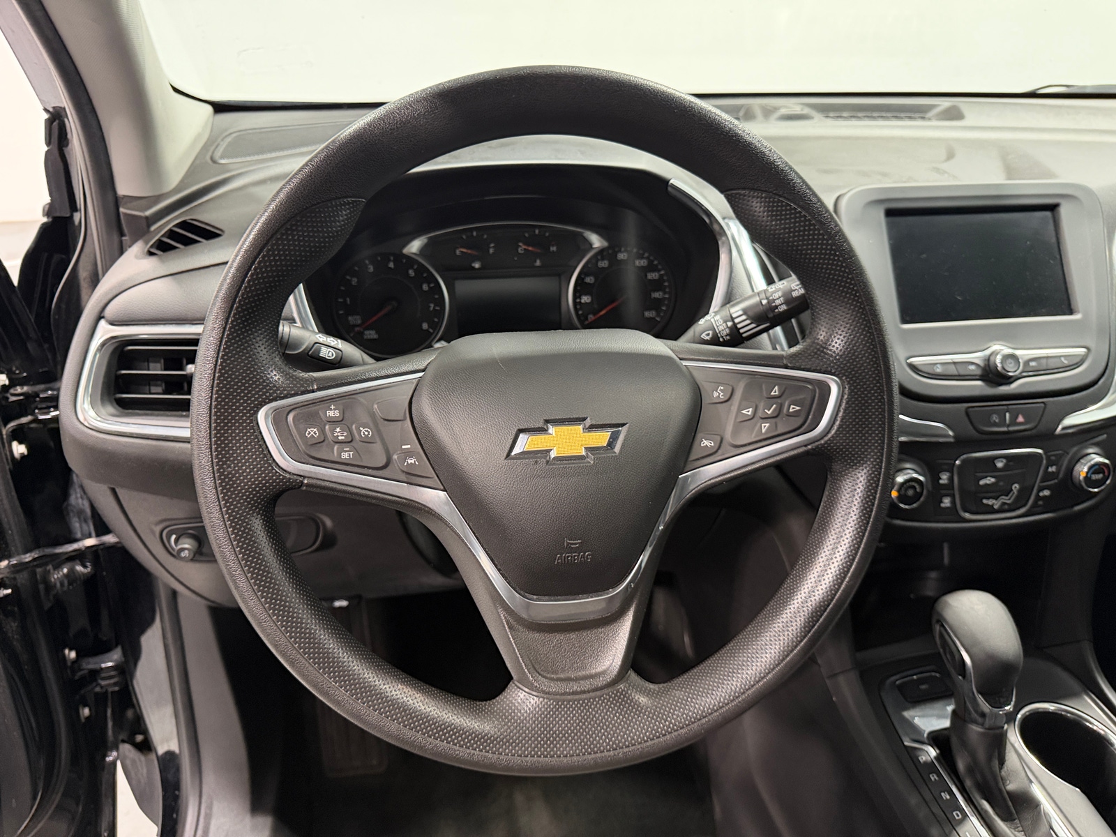 Thumbnail: 2023 Chevrolet Equinox - 5