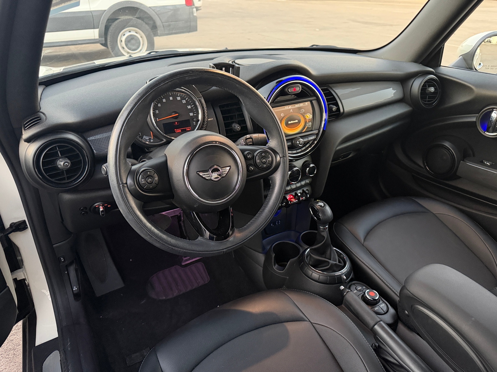 Thumbnail: 2016 MINI Cooper Convertible - 3