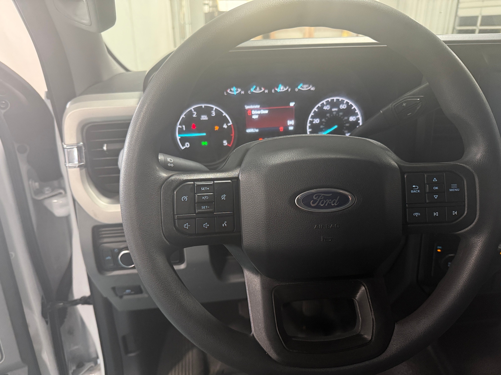 Thumbnail: 2024 Ford Econoline - 4