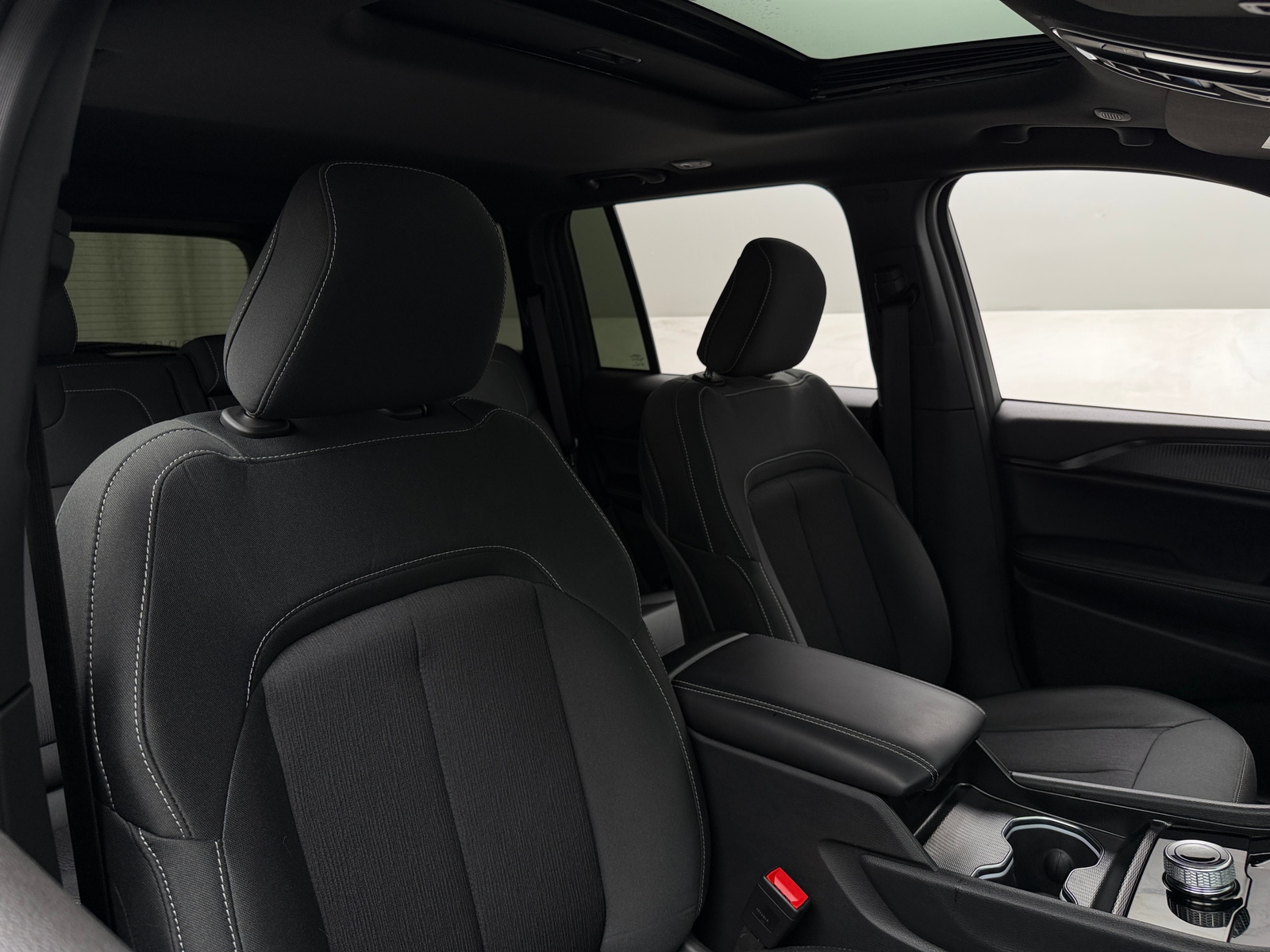 Thumbnail: 2025 Jeep Grand Cherokee - 2