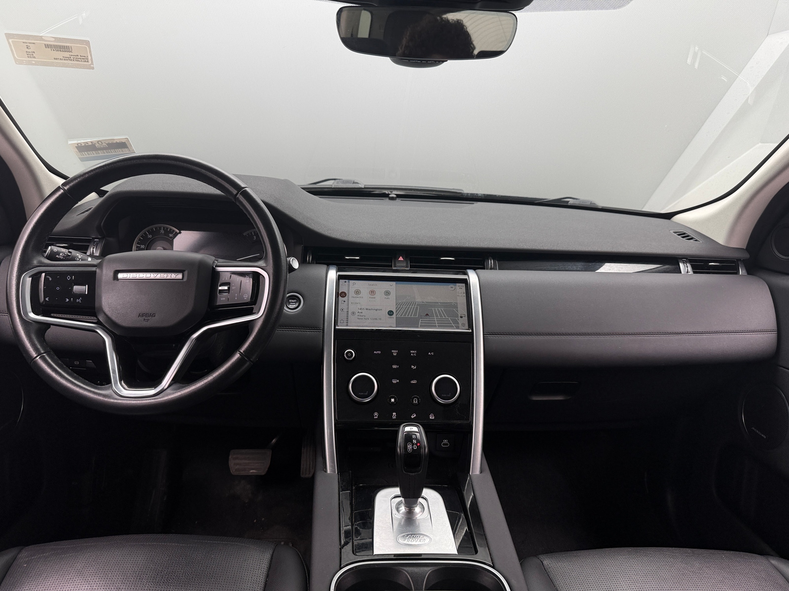 Thumbnail: 2023 Land Rover Discovery Sport - 2