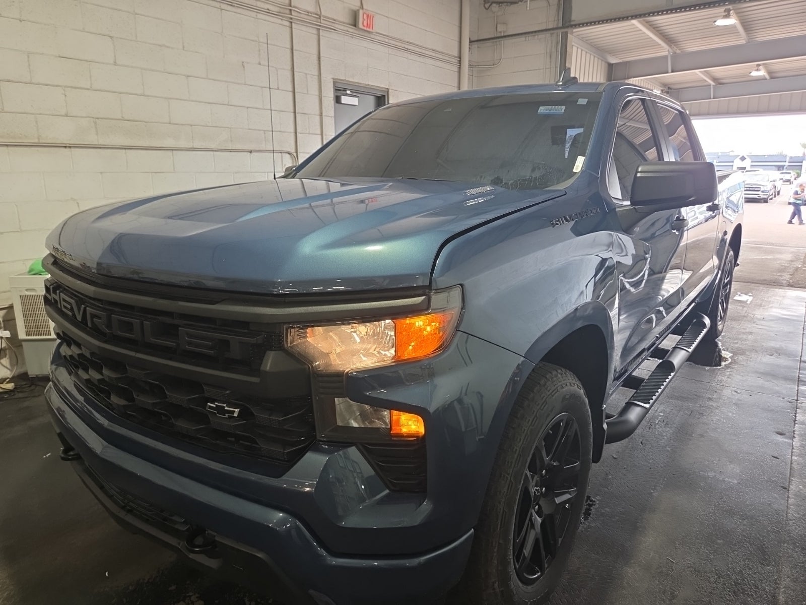 2024 Chevrolet Silverado 1500 2WD Crew Cab 147" Custom