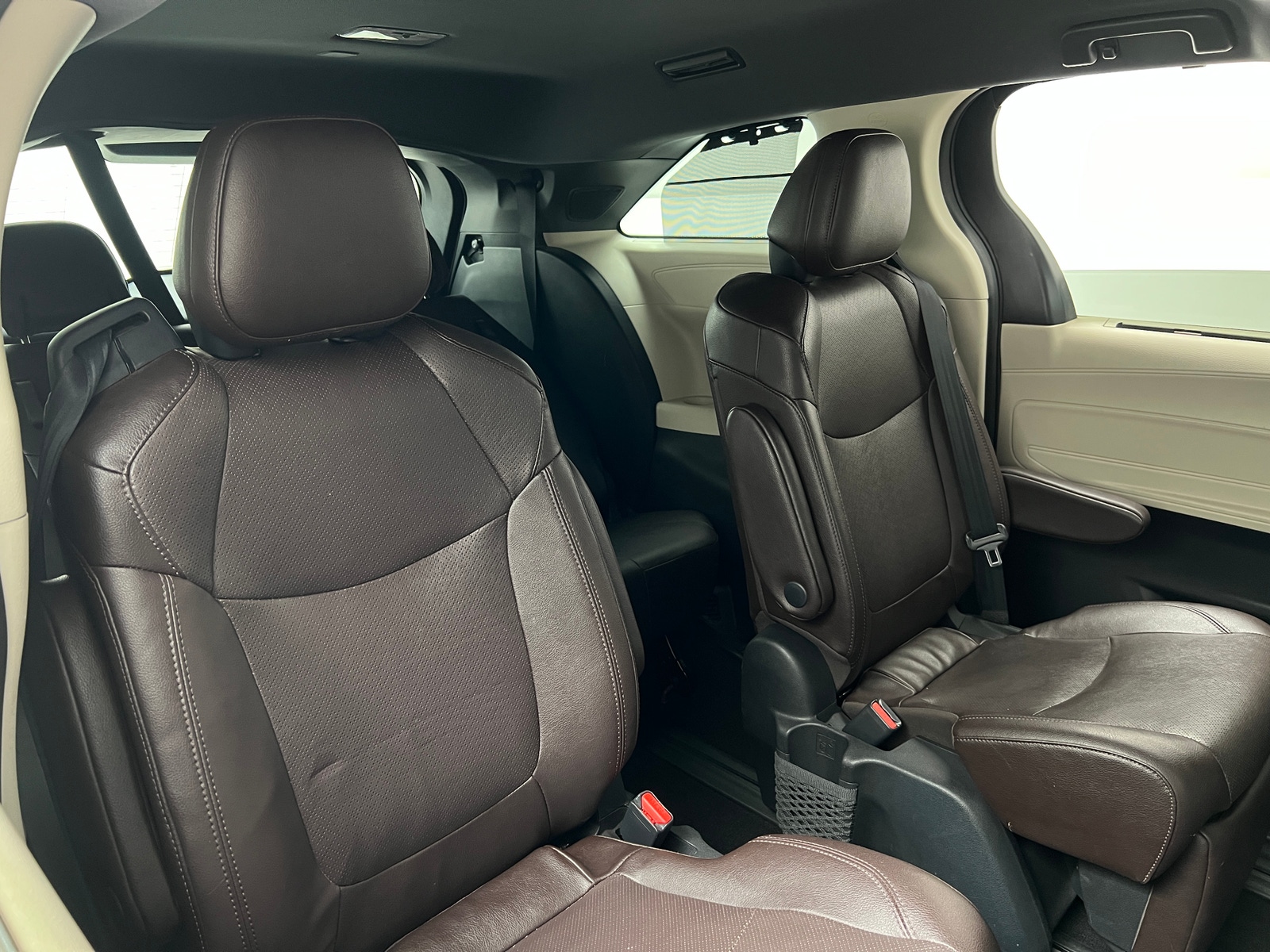 Thumbnail: 2021 Toyota Sienna - 5